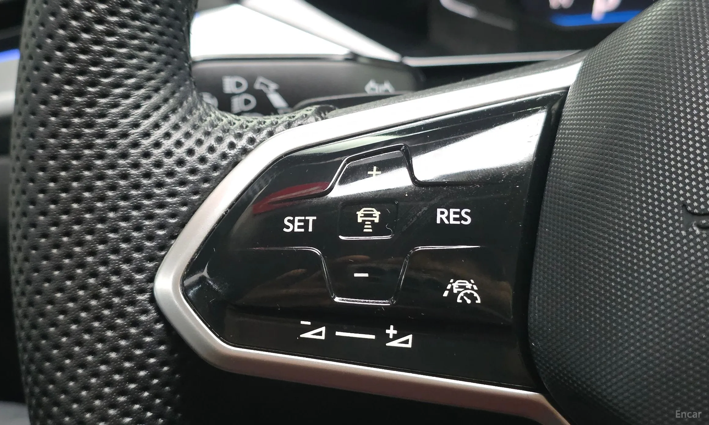 Volkswagen Ateon превью 18