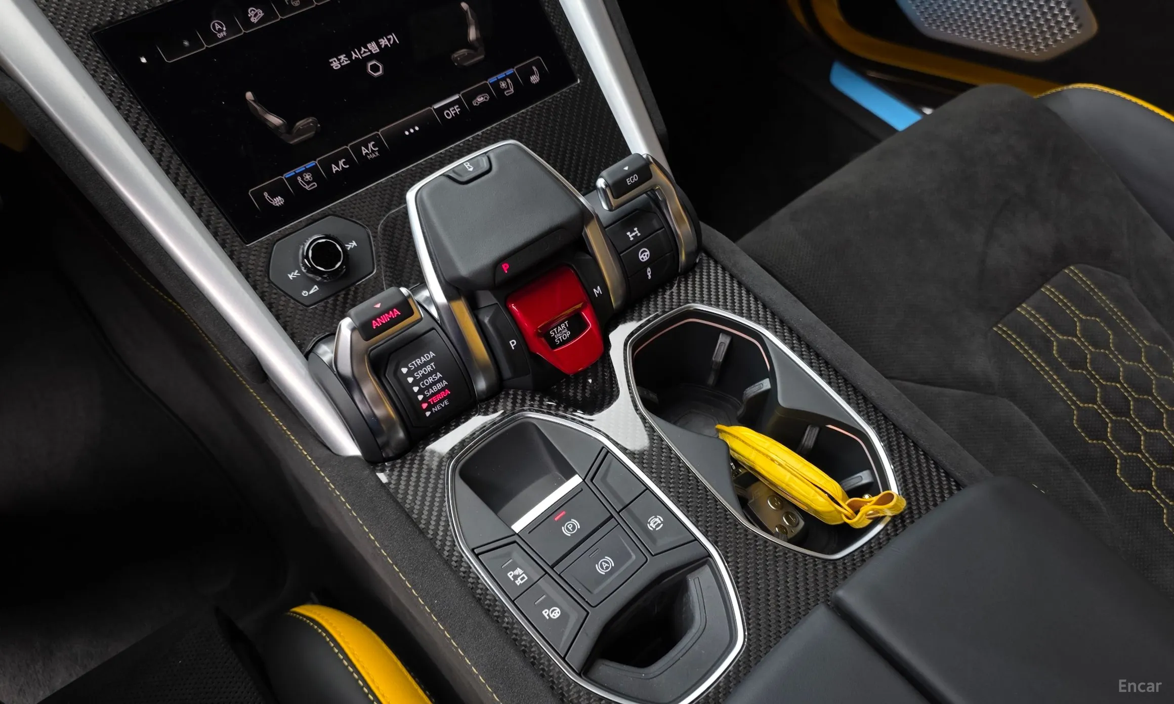 Lamborghini Urus превью 9