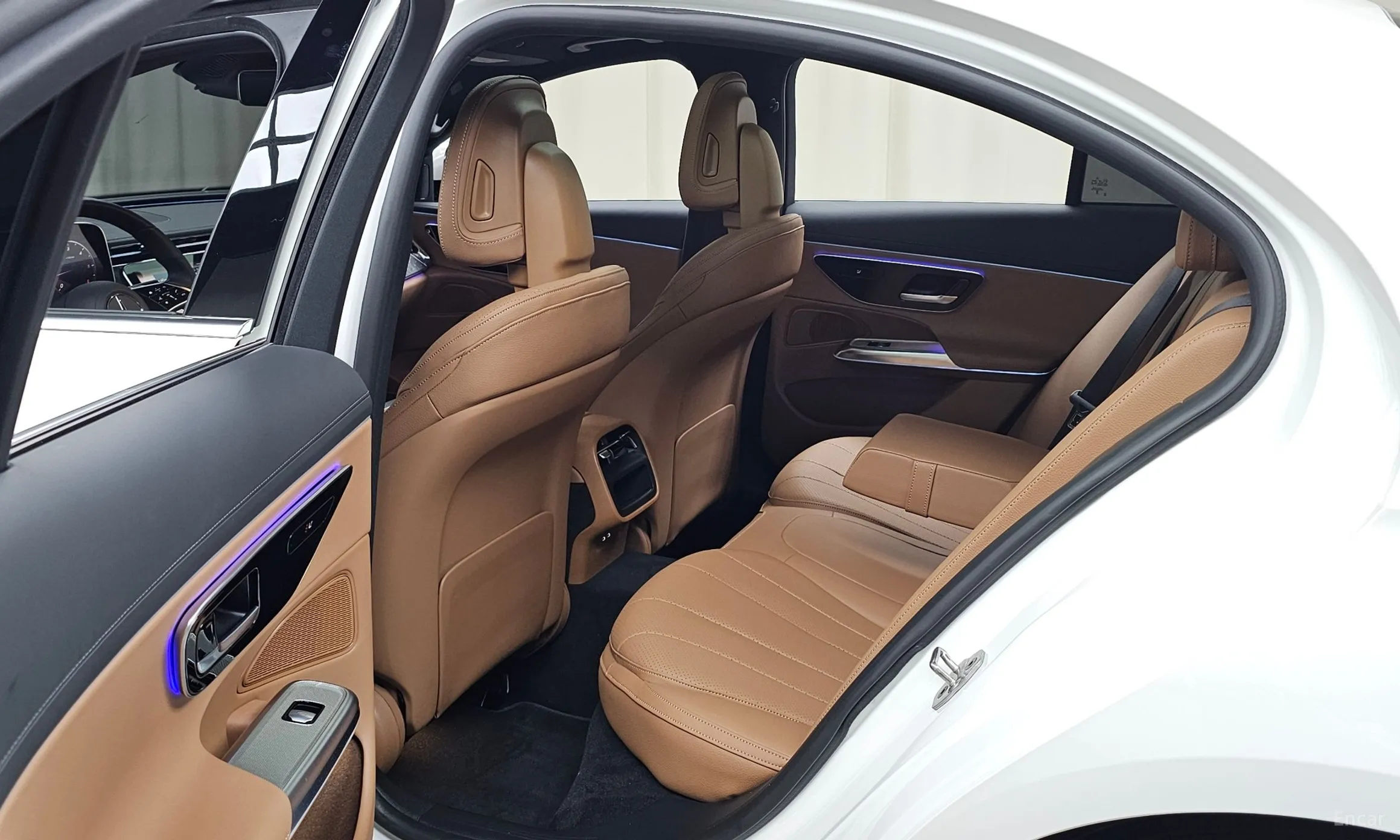 Mercedes Benz E-Class W214 превью 12