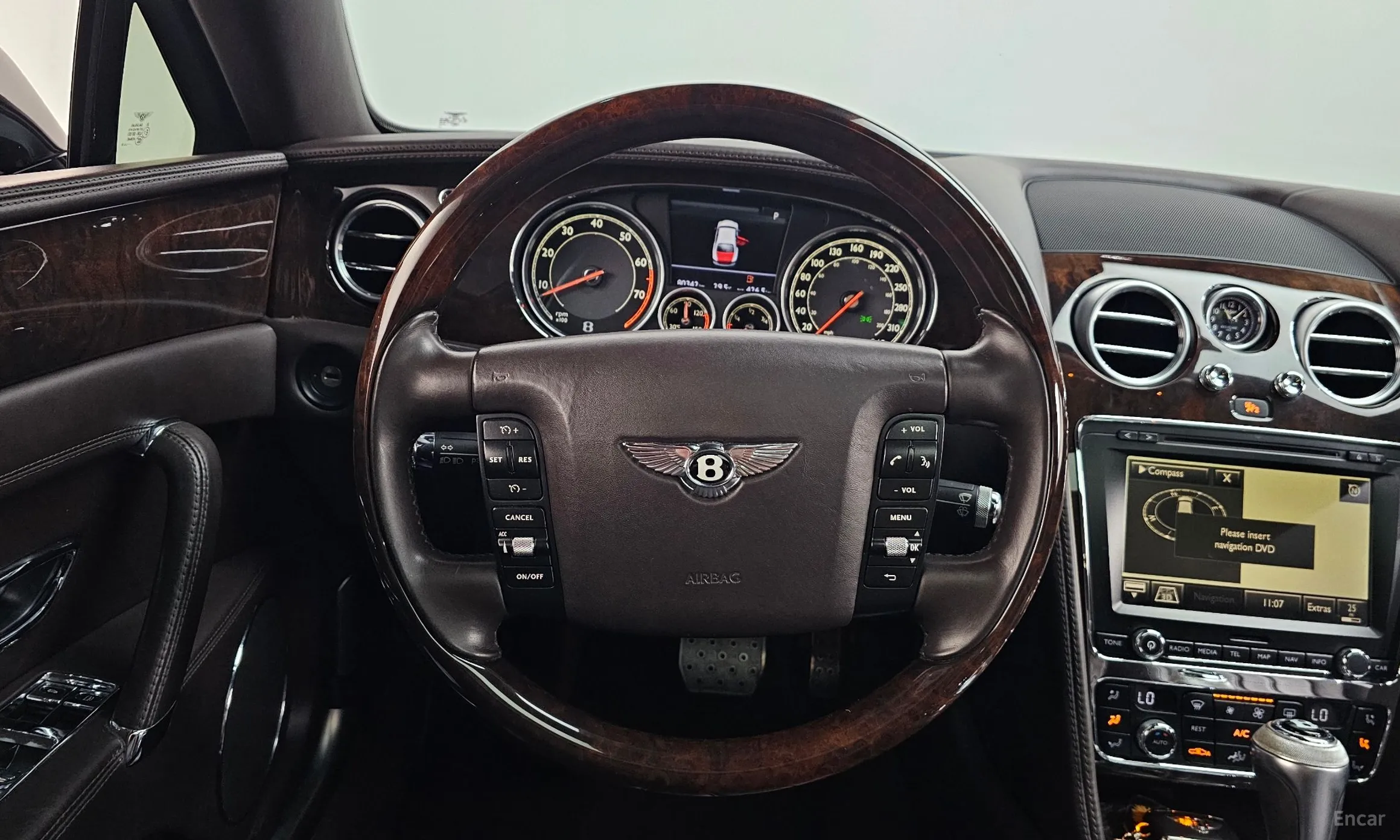 Bentley Flying Spur 2nd Generation превью 13