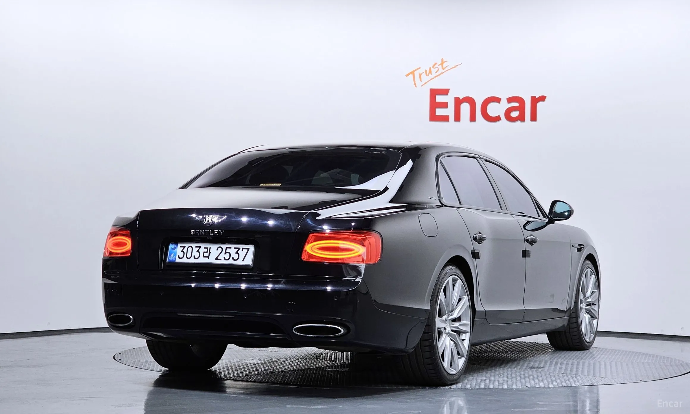 Bentley Flying Spur 2nd Generation превью 2