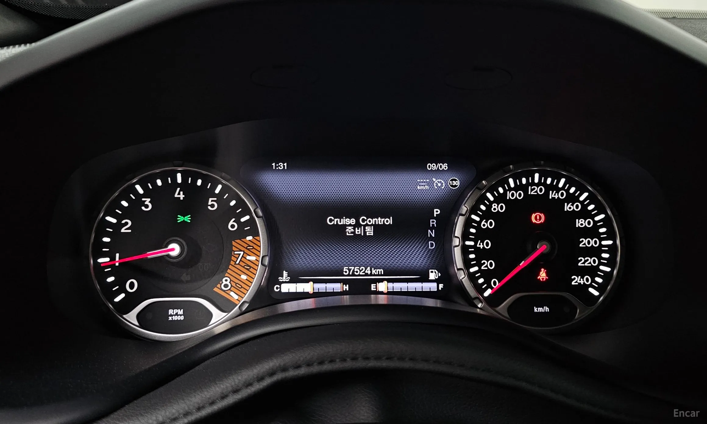 Jeep Renegade превью 8