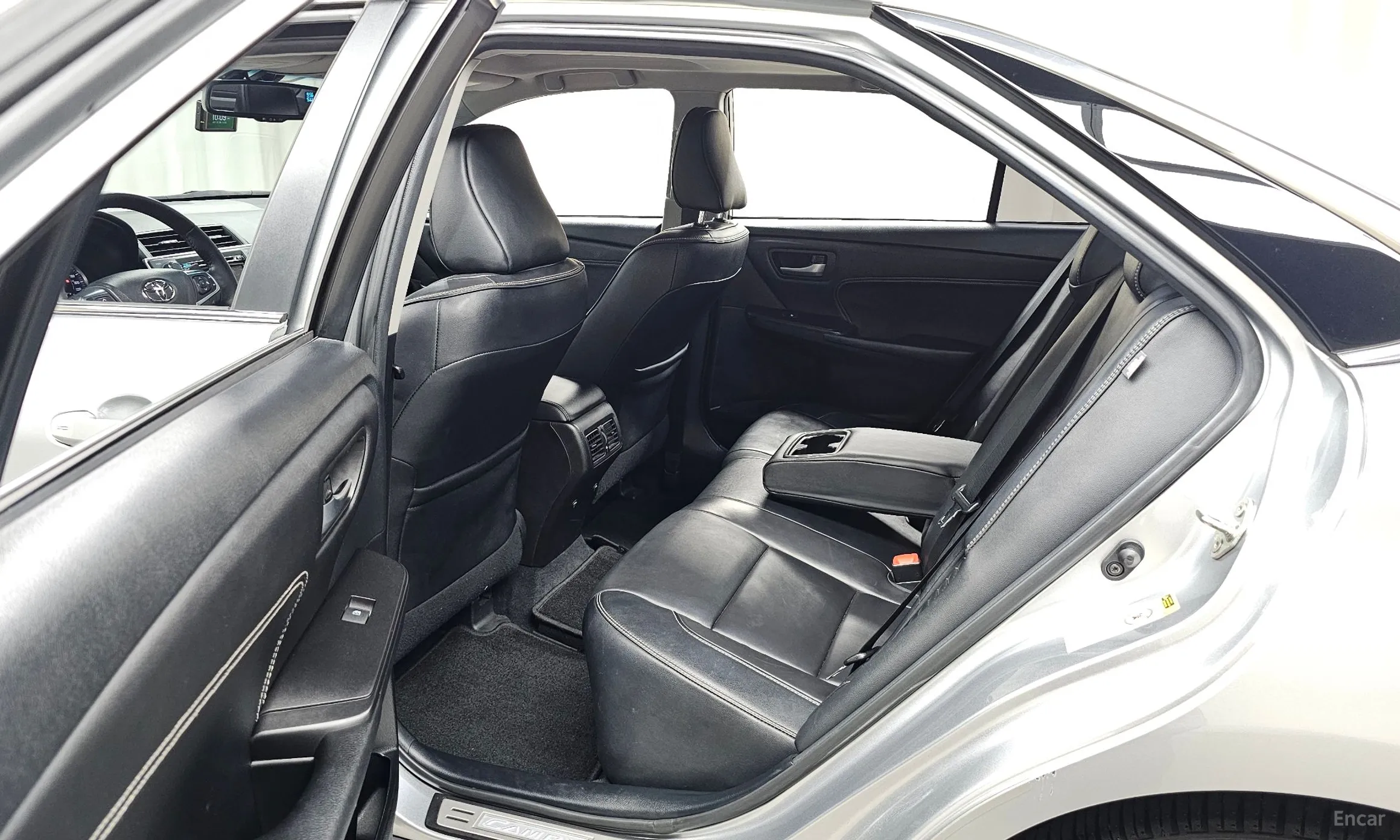 Toyota New Camry превью 12