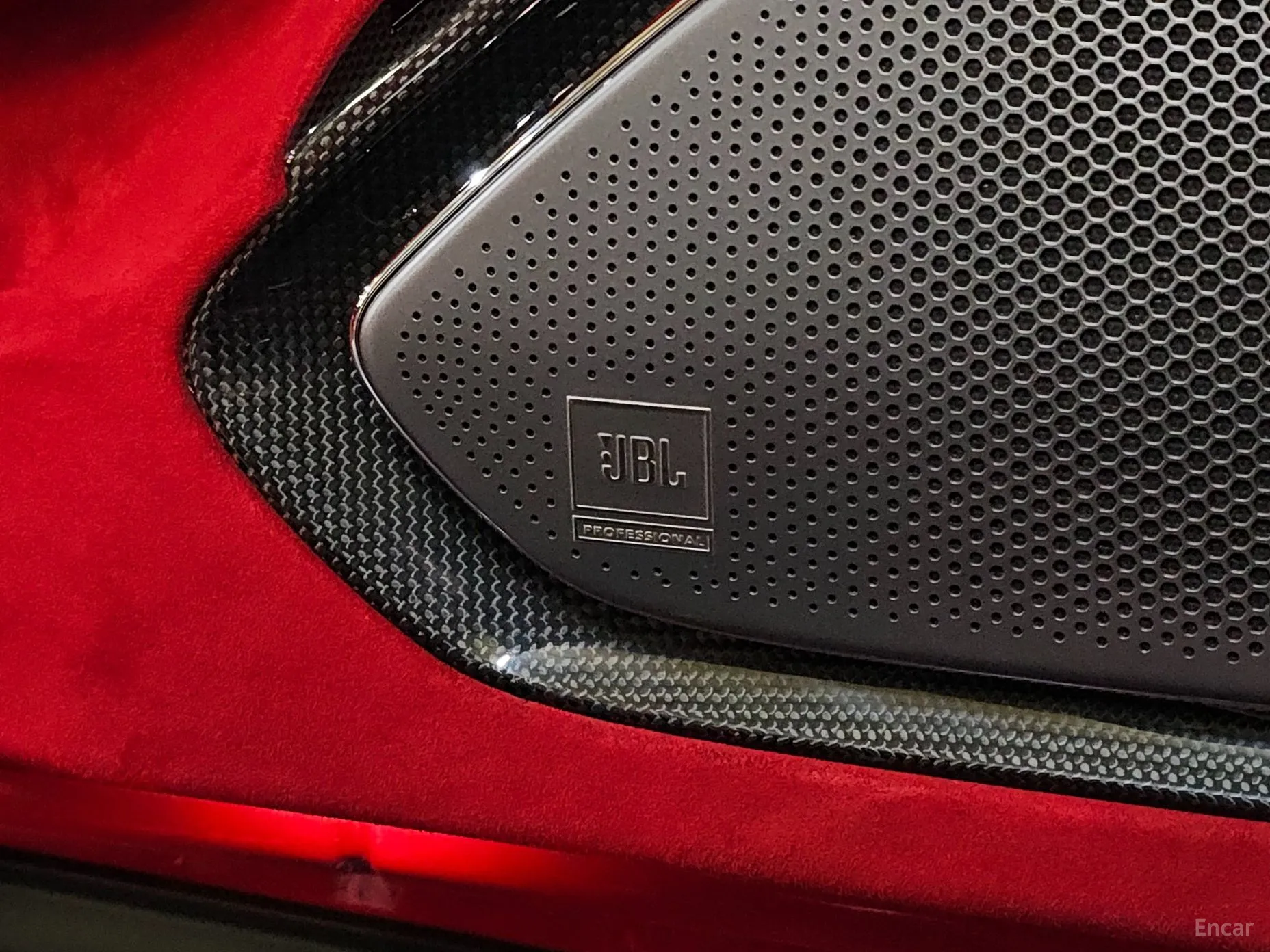 Ferrari rome превью 19