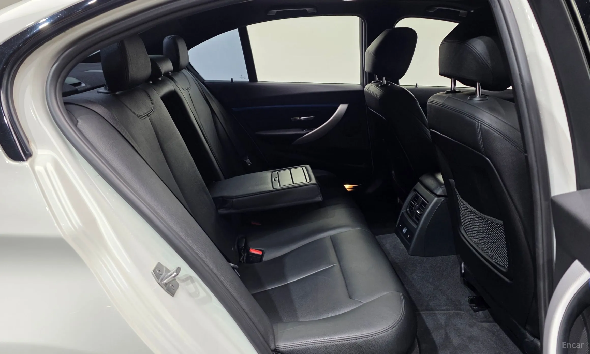 BMW 3 Series (F30) превью 12