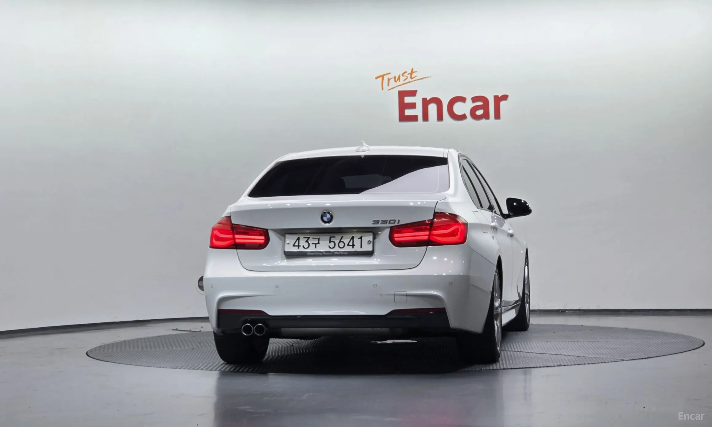 BMW 3 Series (F30) превью 4