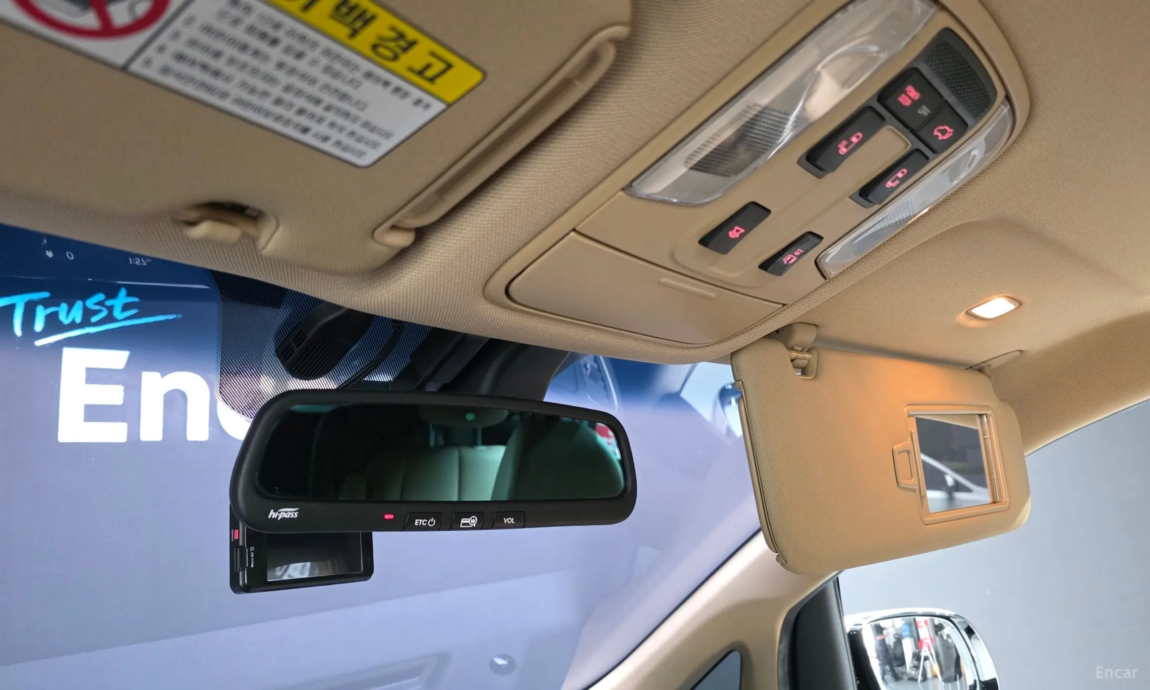 Kia Carnival превью 18