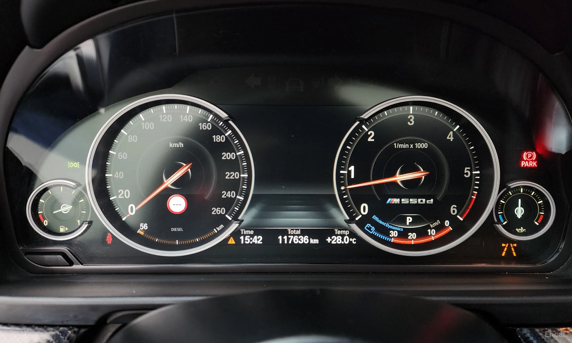 BMW 5 Series (F10) превью 8