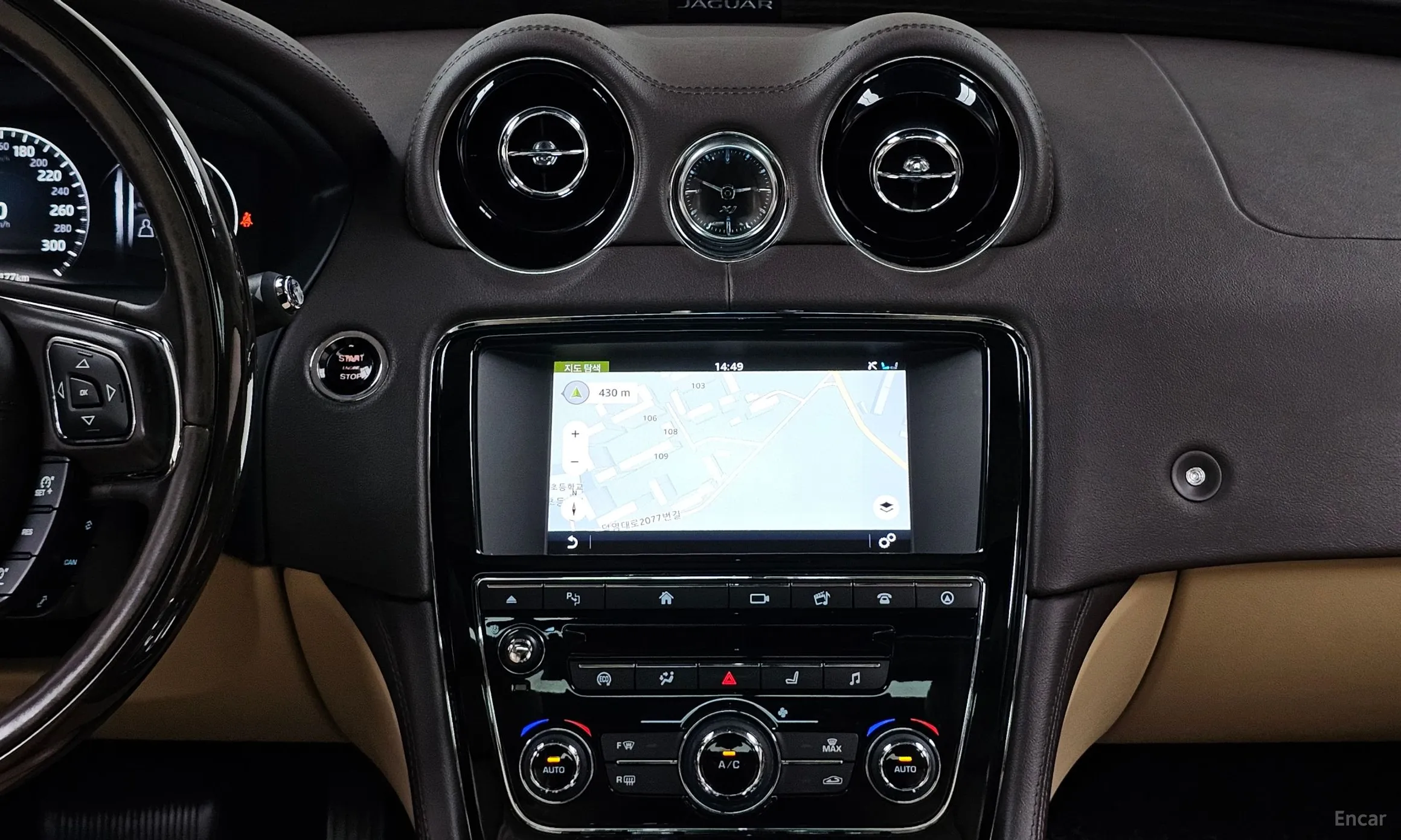 Jaguar All New XJ превью 14
