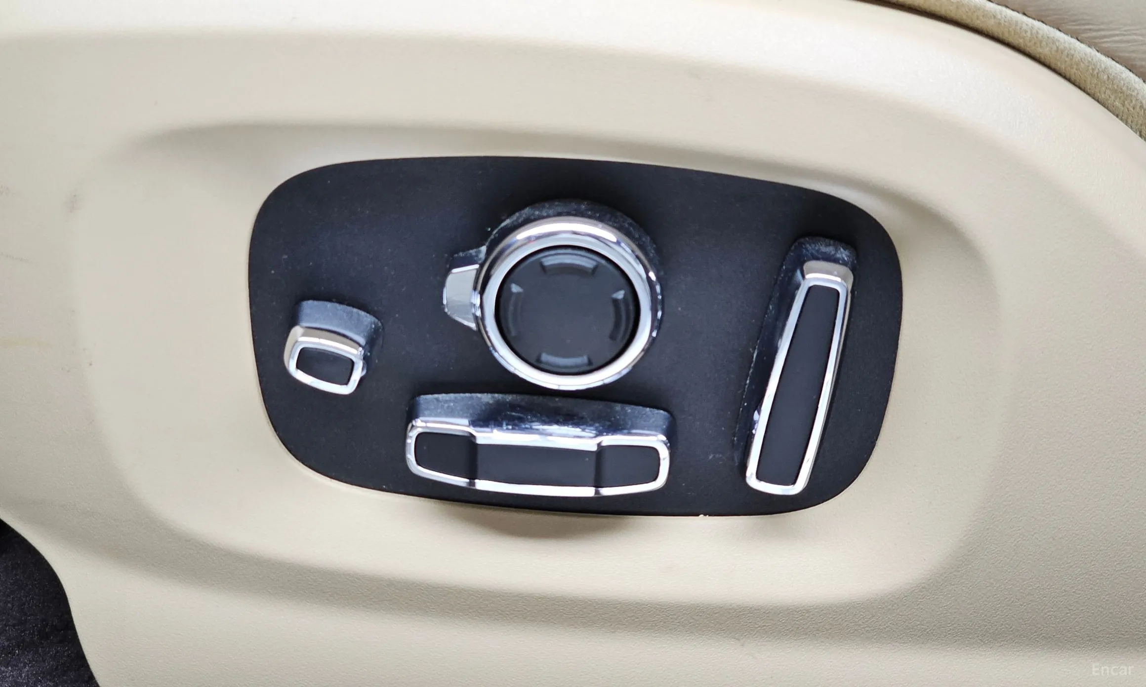 Jaguar All New XJ превью 18