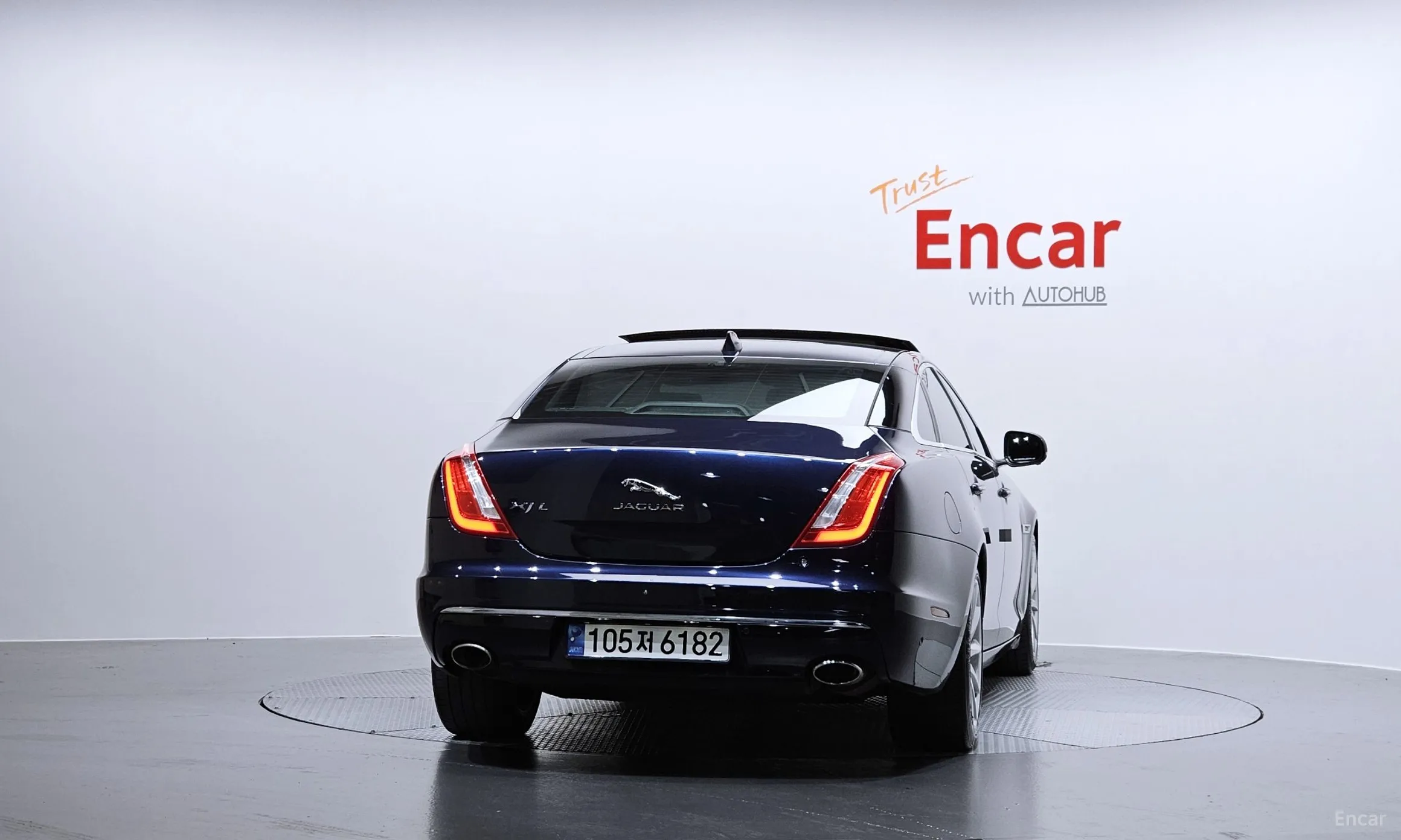 Jaguar All New XJ превью 4