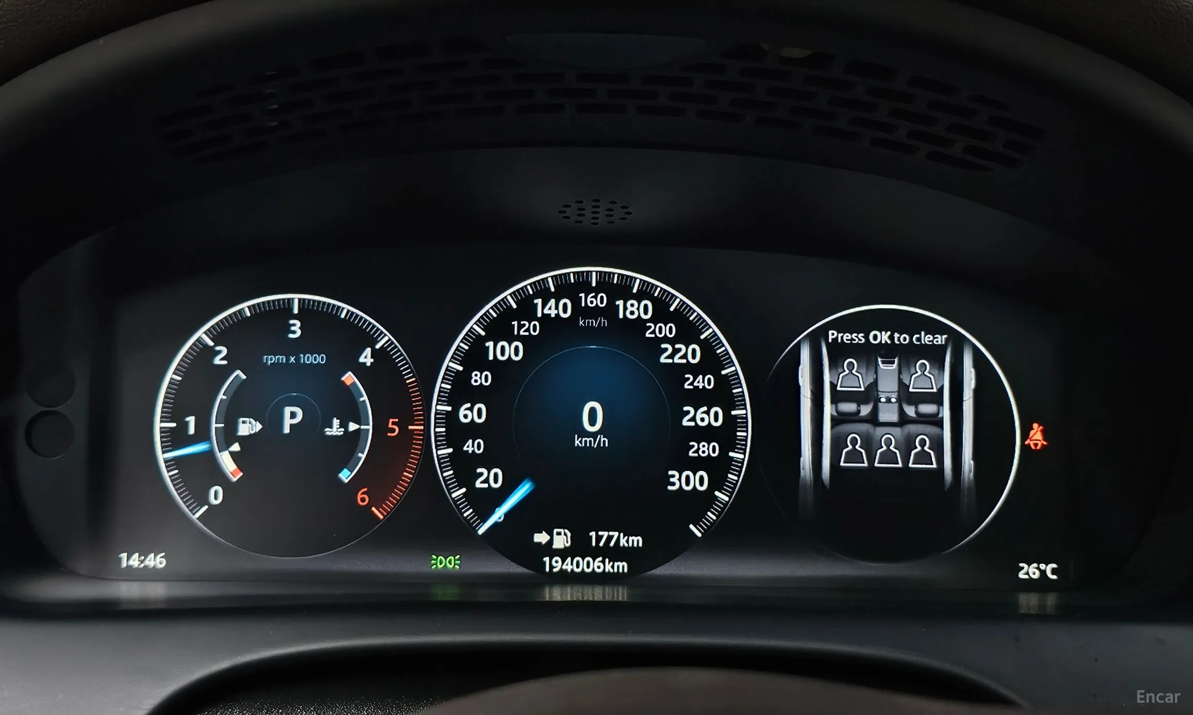 Jaguar All New XJ превью 8