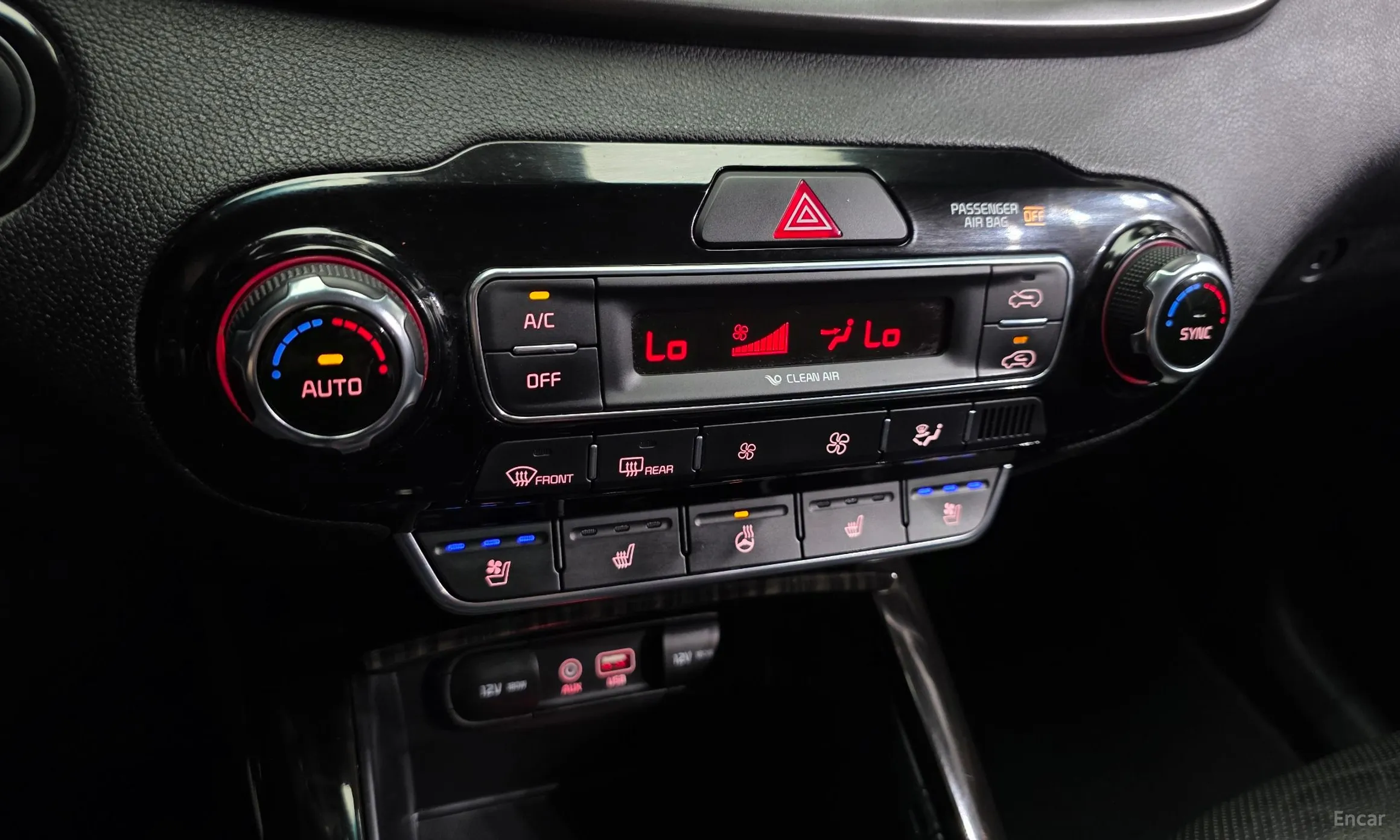Kia Sorento превью 16