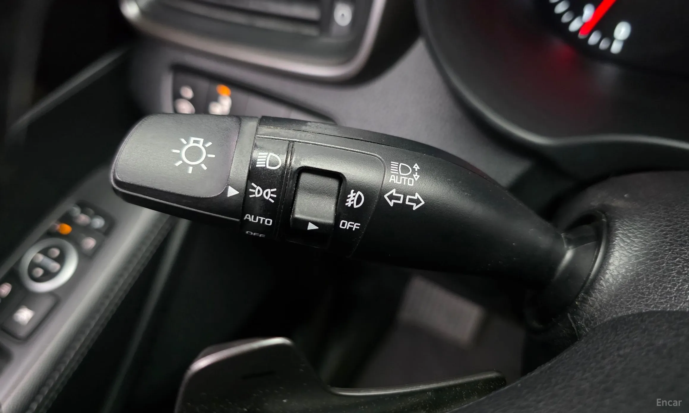 Kia Sorento превью 17