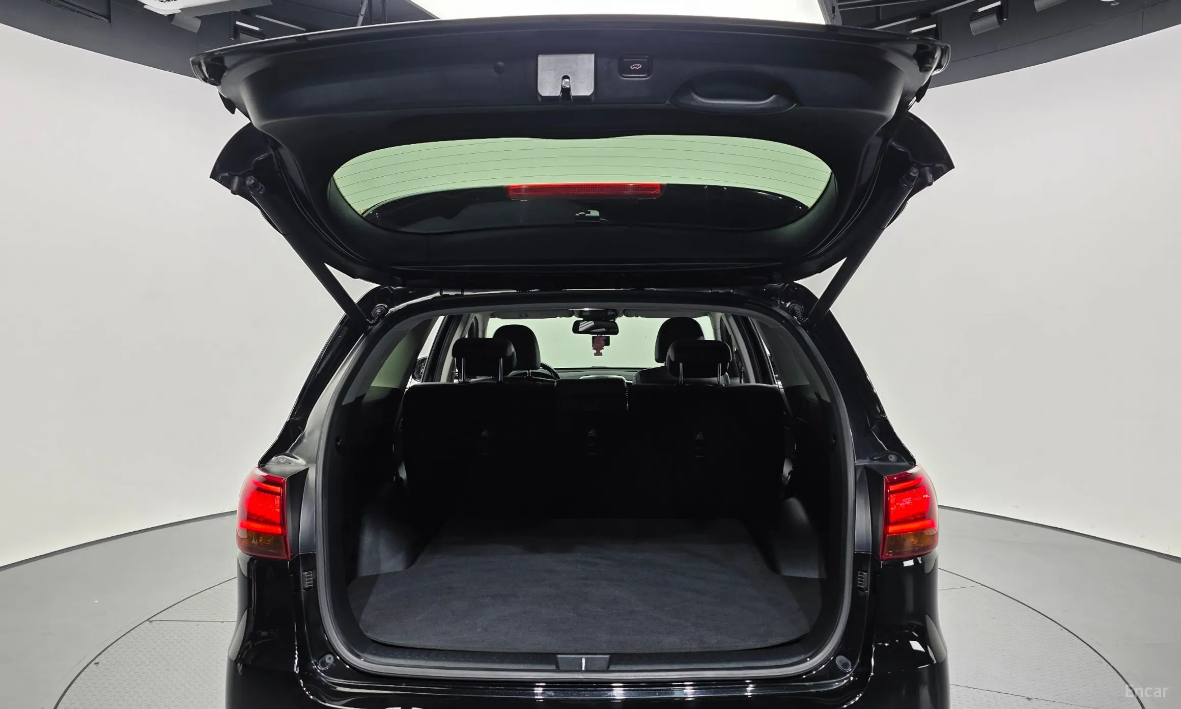 Kia Sorento превью 20