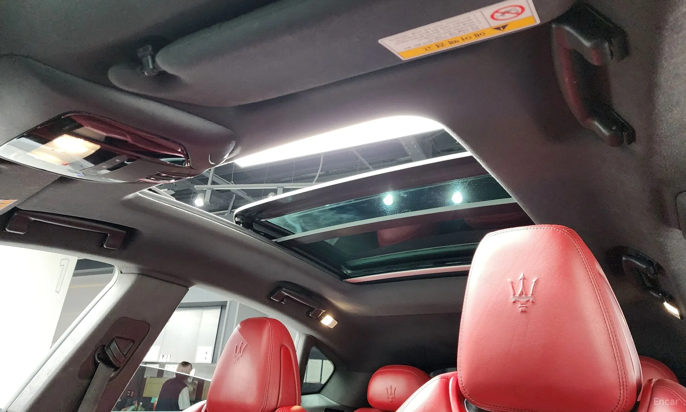 Maserati Levante превью 18