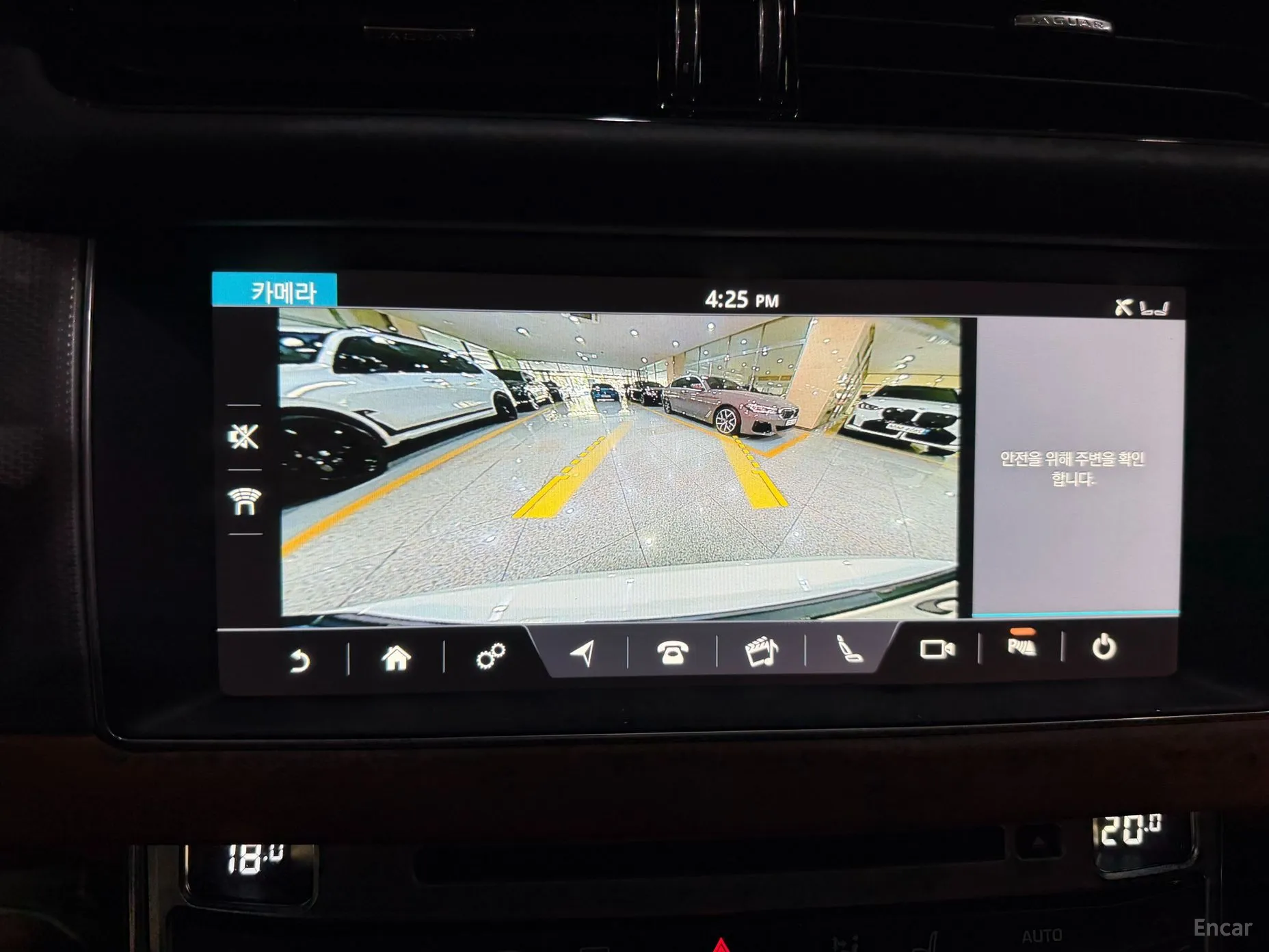 Jaguar XF (x260) превью 15