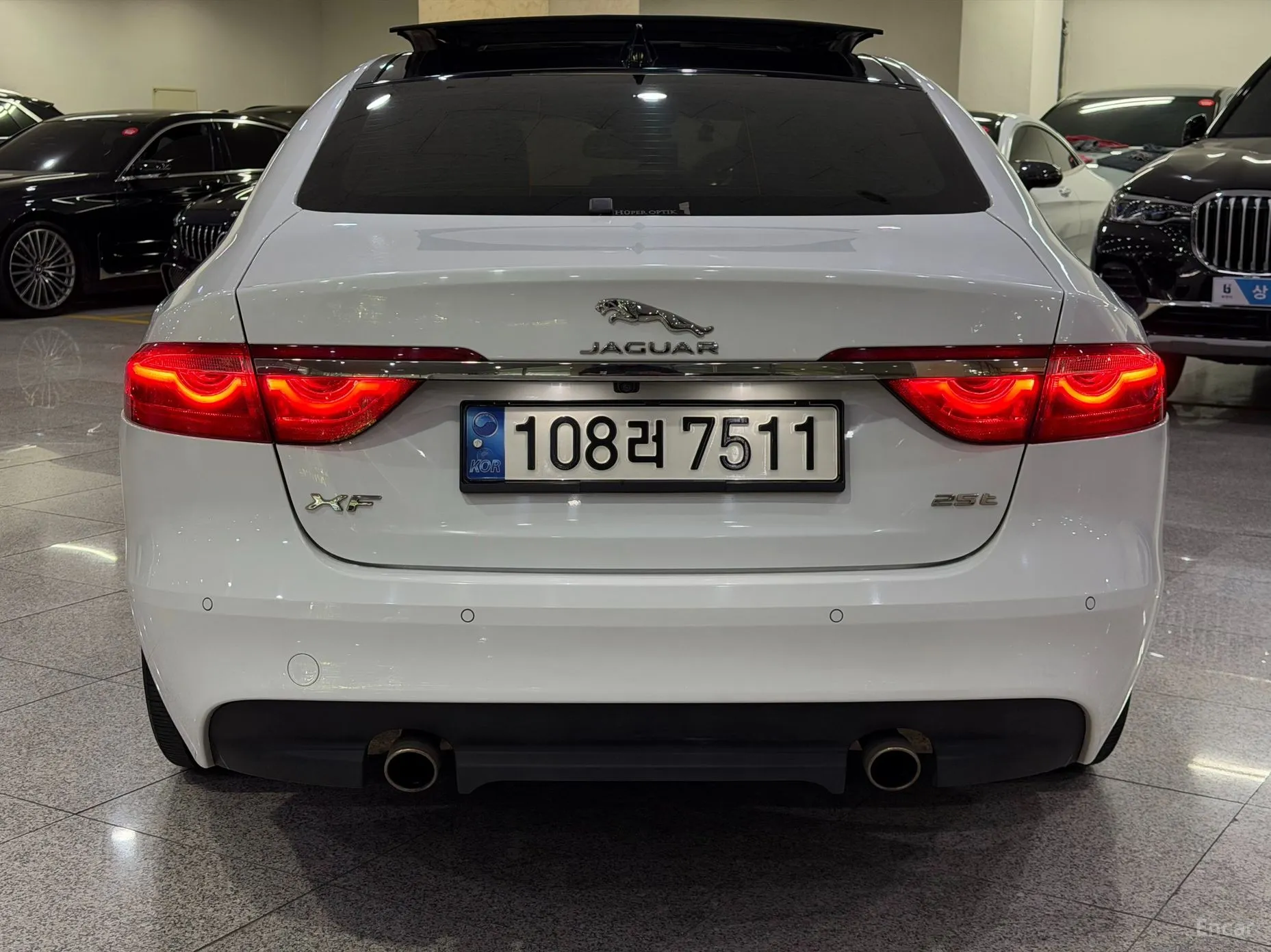 Jaguar XF (x260) превью 4