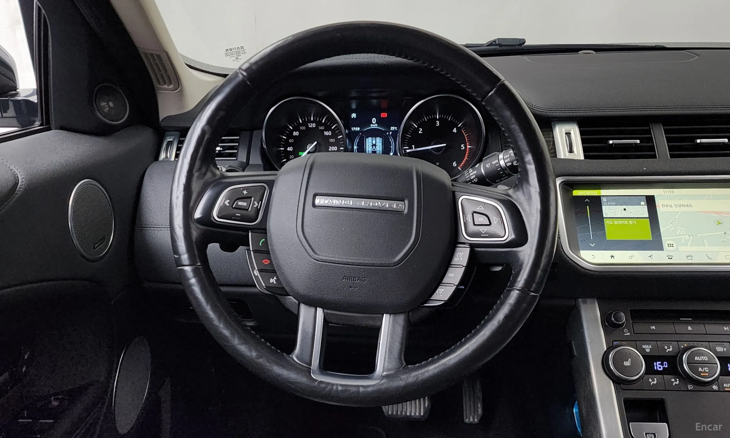 Land Rover Range Rover Evoque превью 13