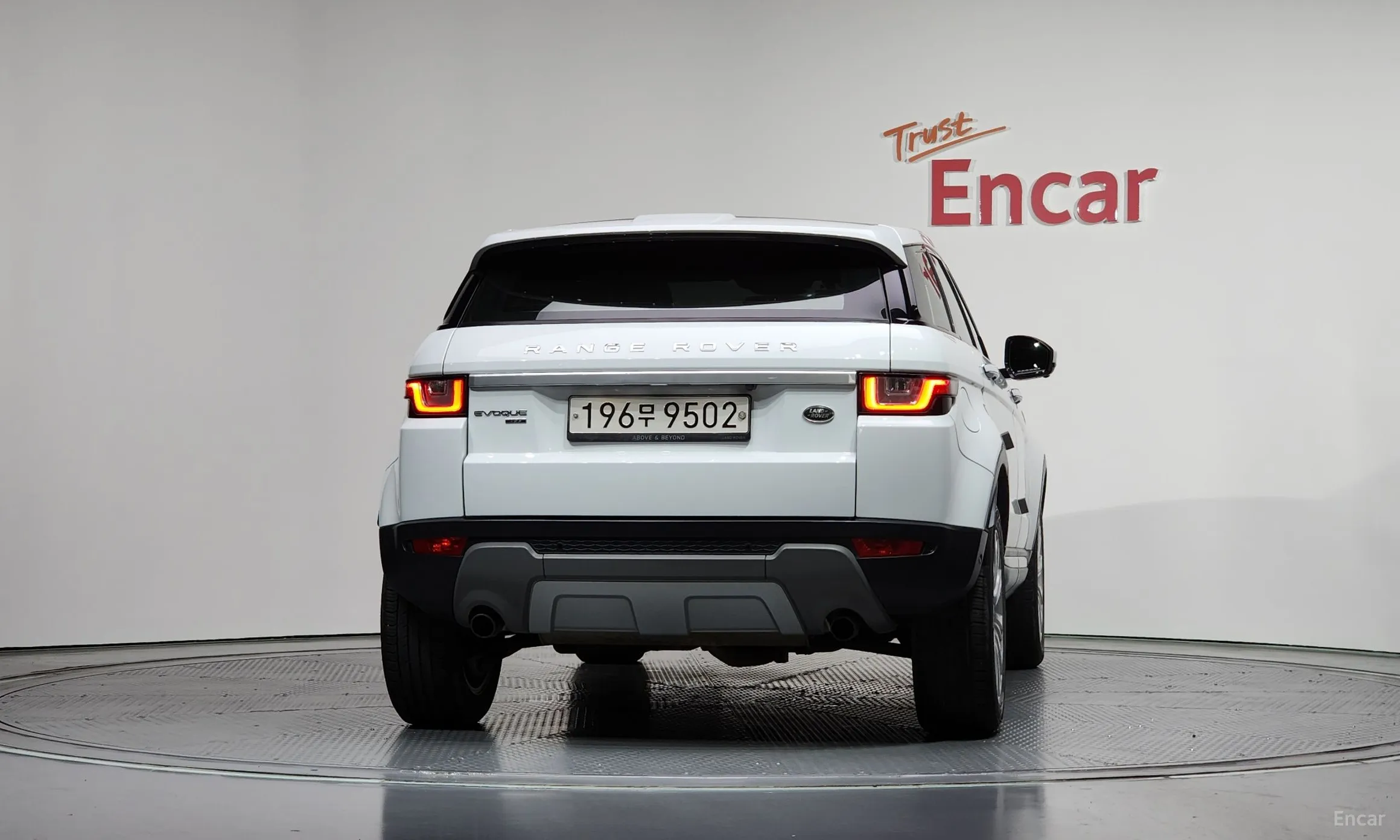 Land Rover Range Rover Evoque превью 4