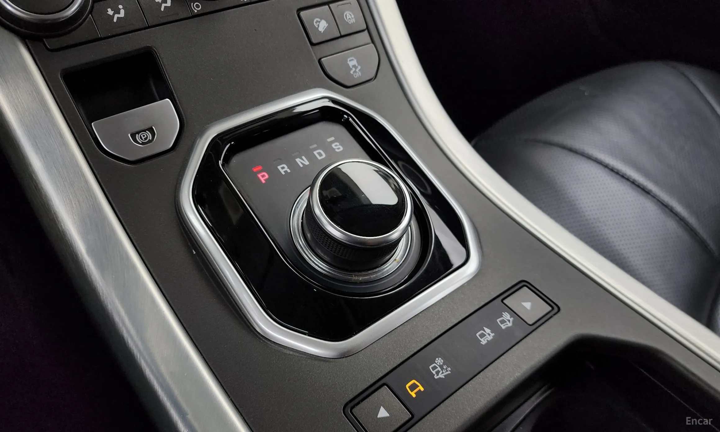 Land Rover Range Rover Evoque превью 9