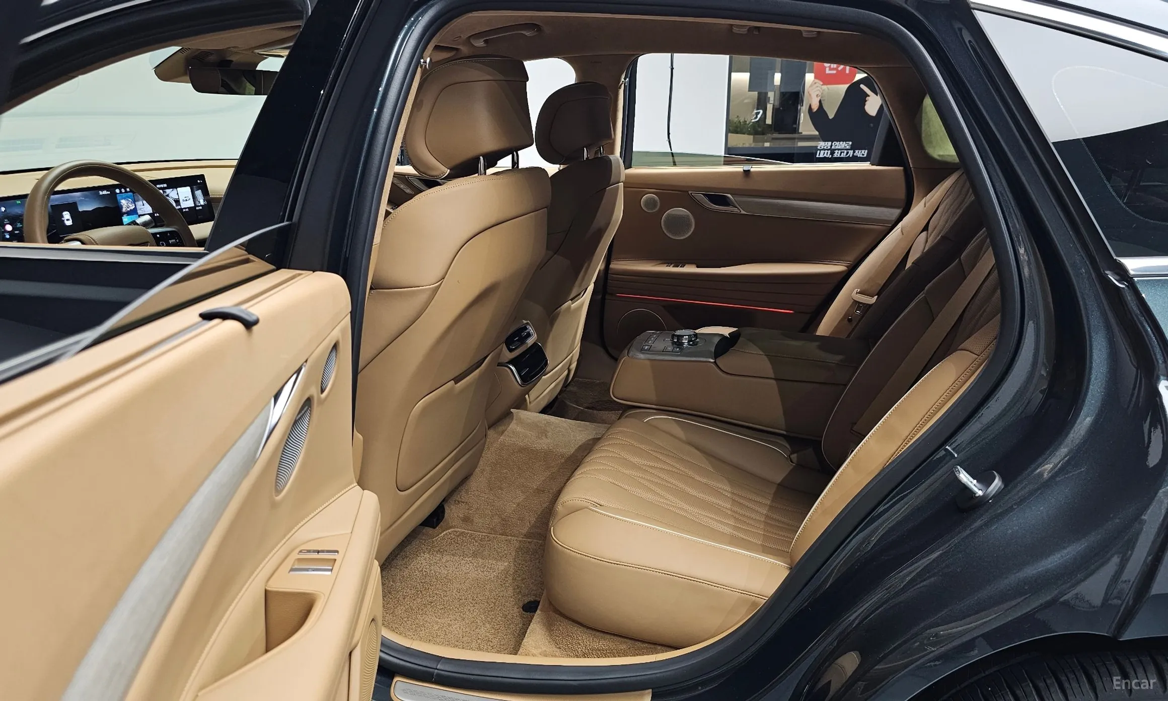 Genesis G80 (RG3) превью 12