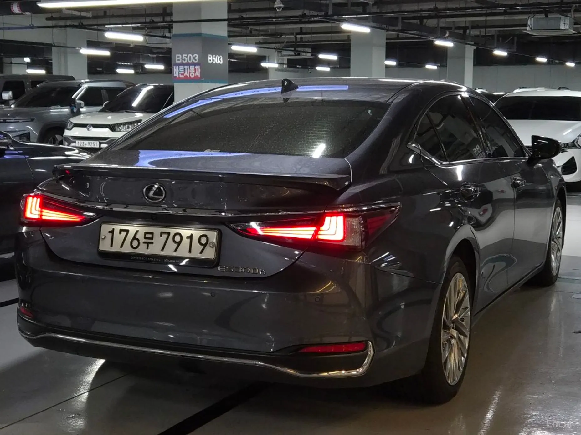 Lexus ES300h 7th Generation превью 6