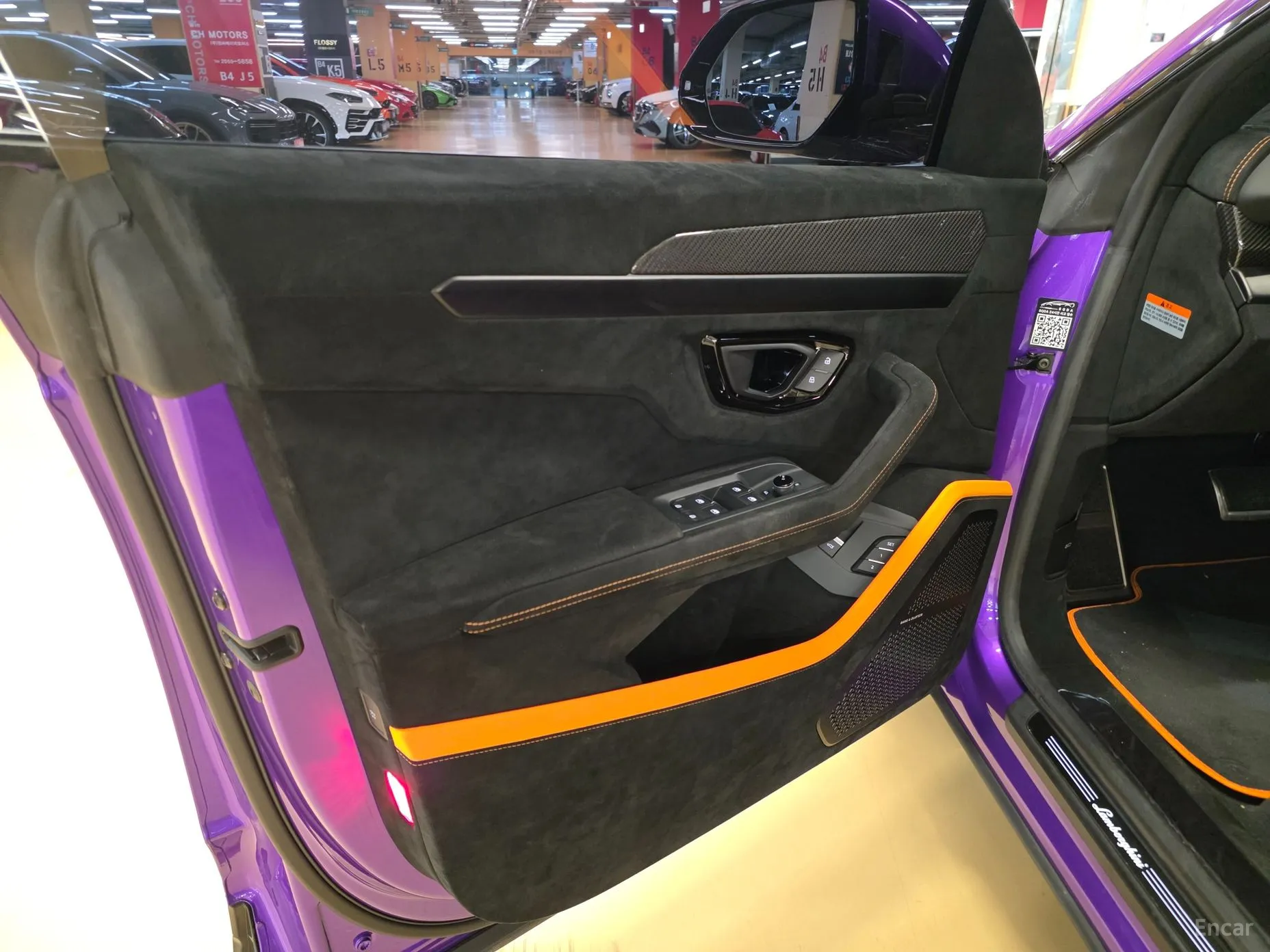 Lamborghini Urus превью 11