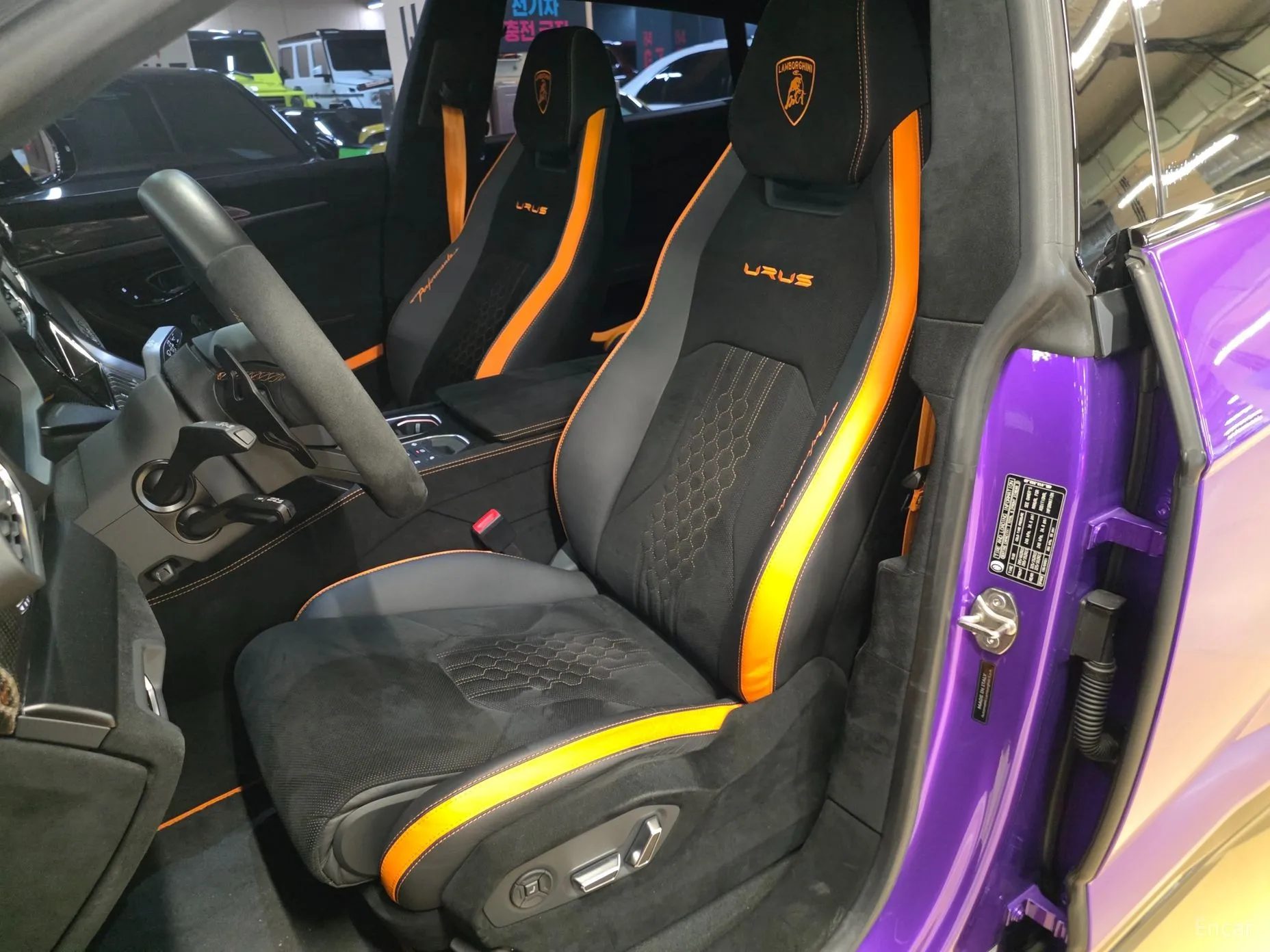 Lamborghini Urus превью 13