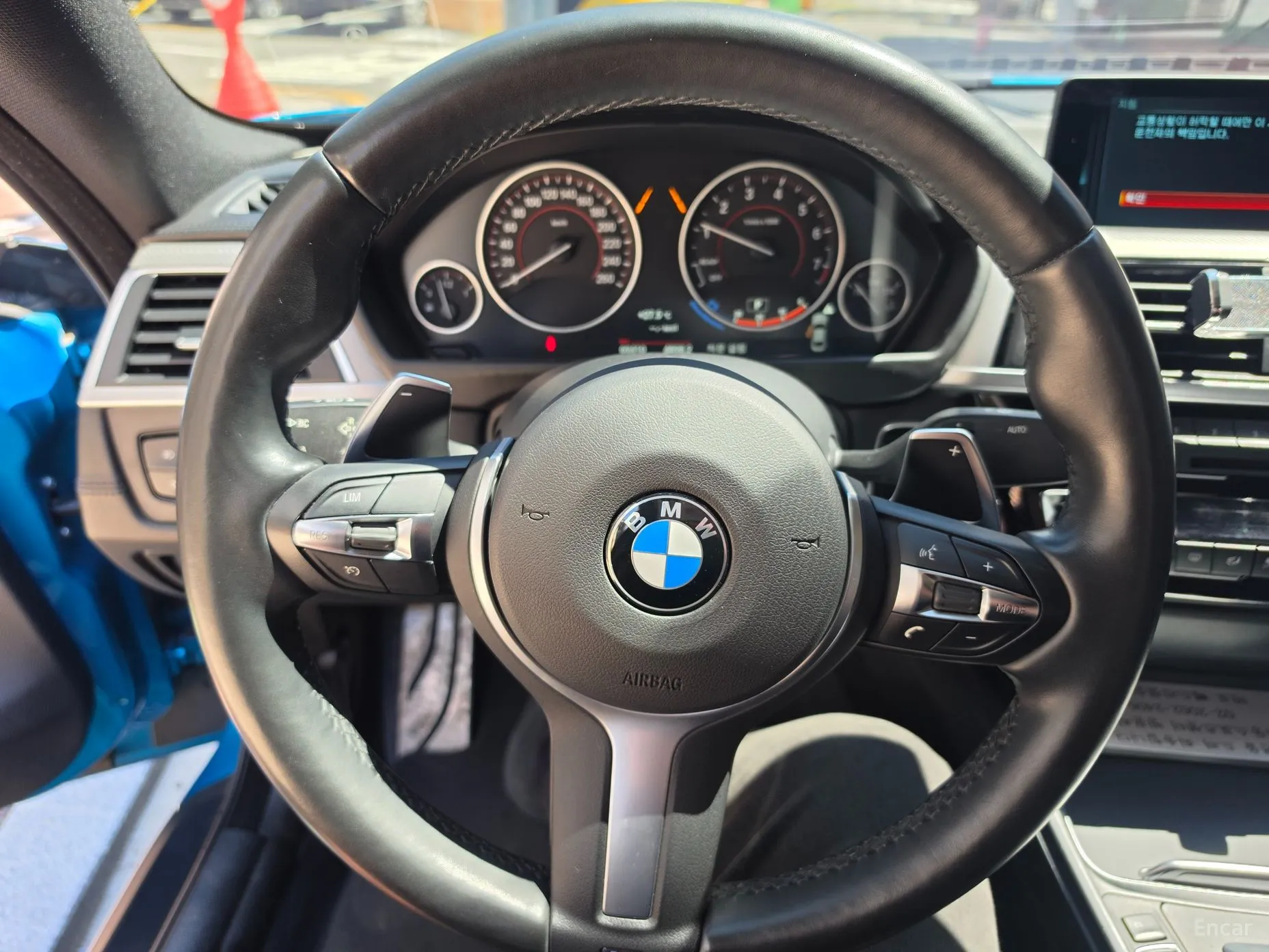 BMW Series 4 (F32) превью 8