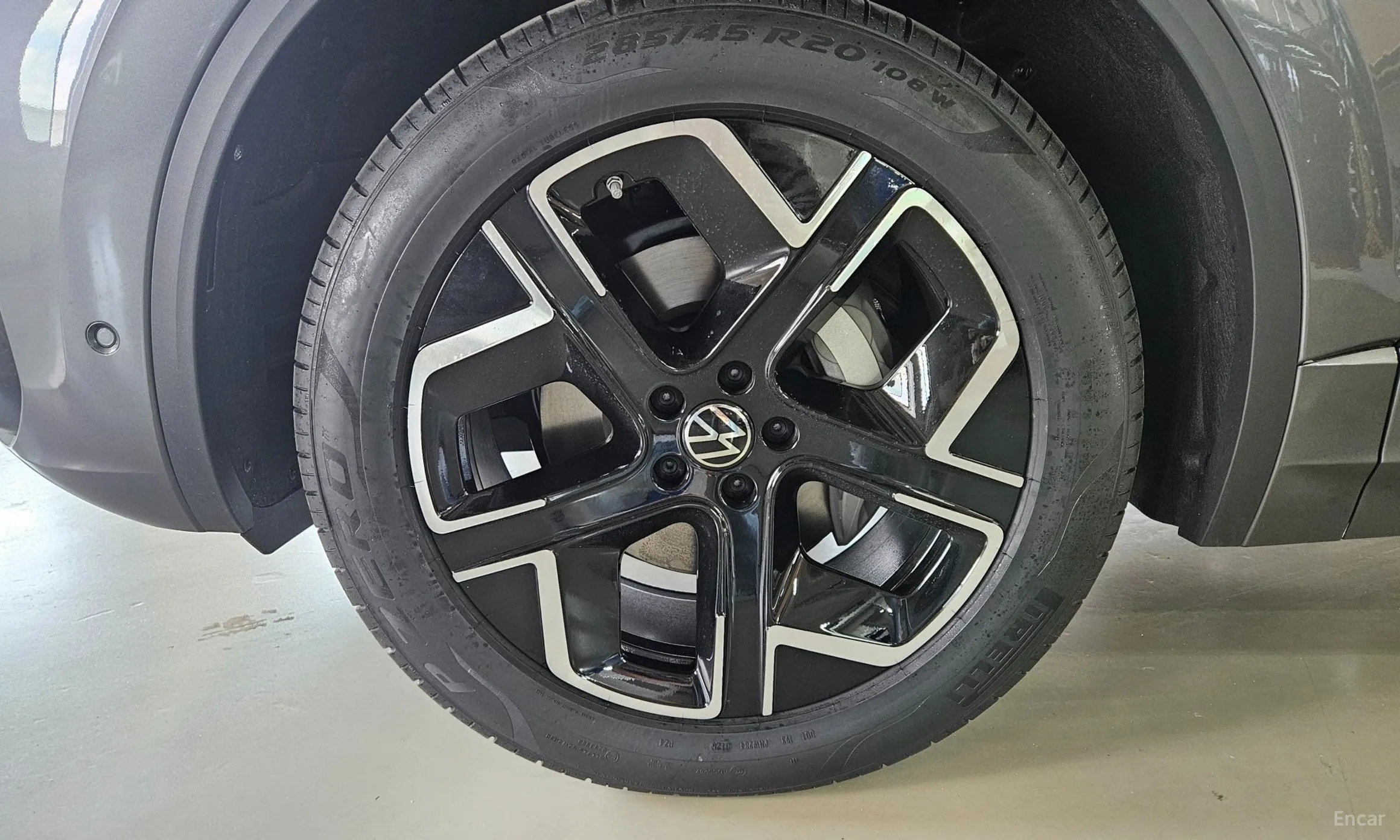 Volkswagen Touareg 3rd Generation превью 9