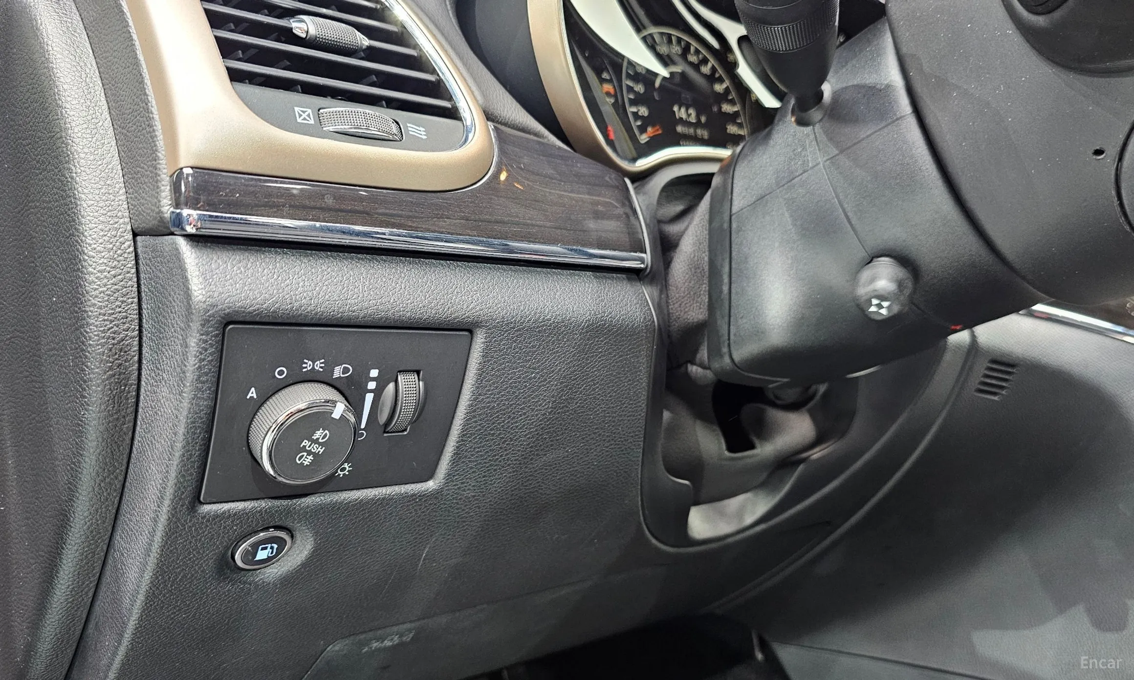 Jeep Grand Cherokee превью 16