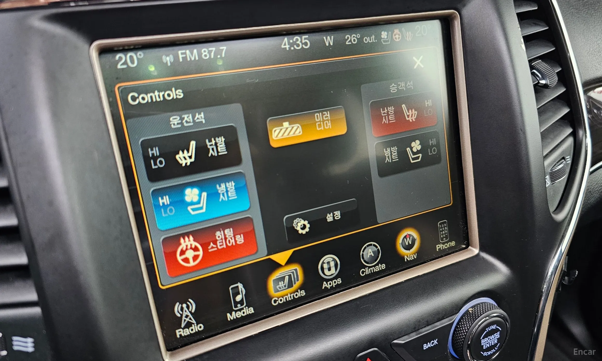 Jeep Grand Cherokee превью 20