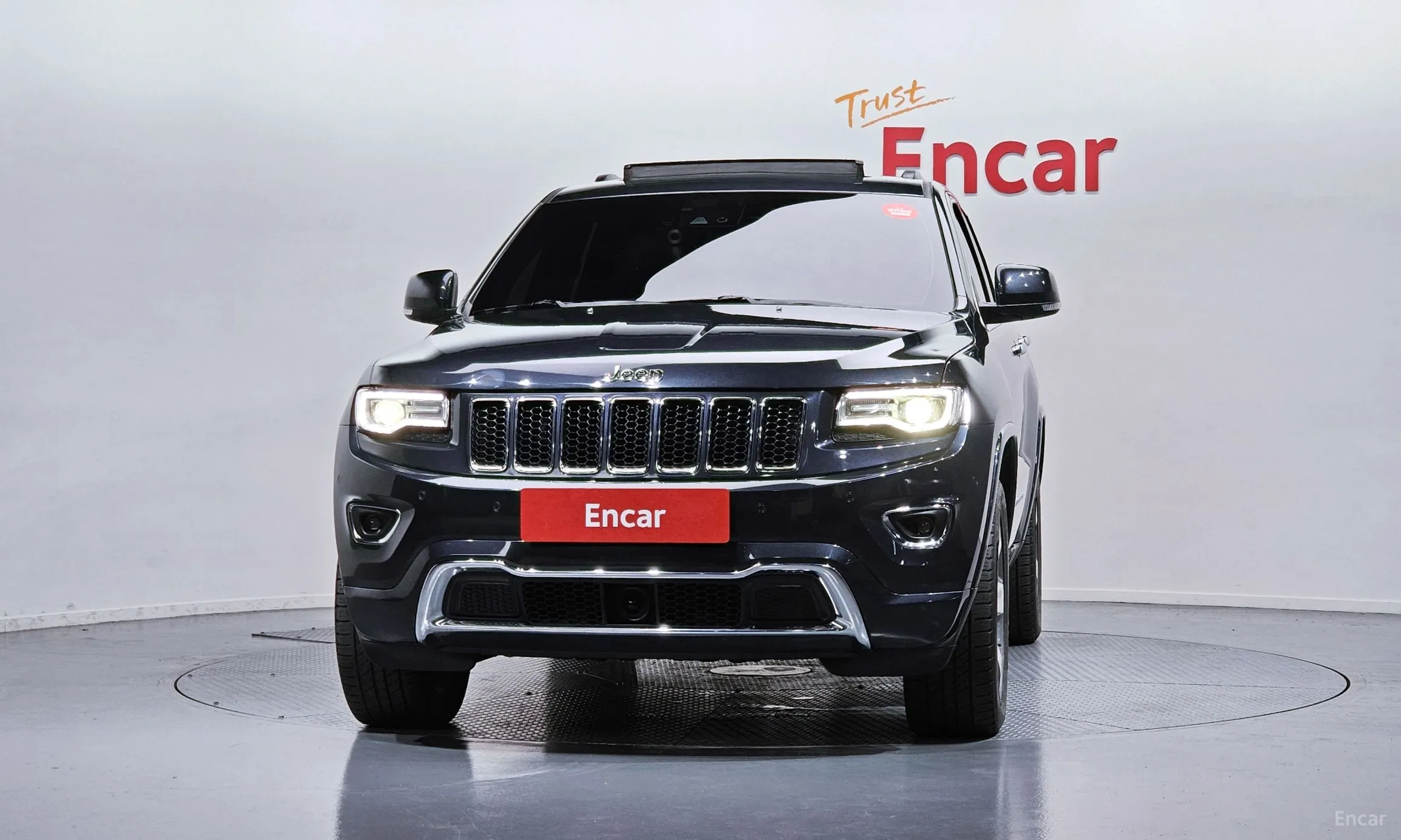 Jeep Grand Cherokee превью 3