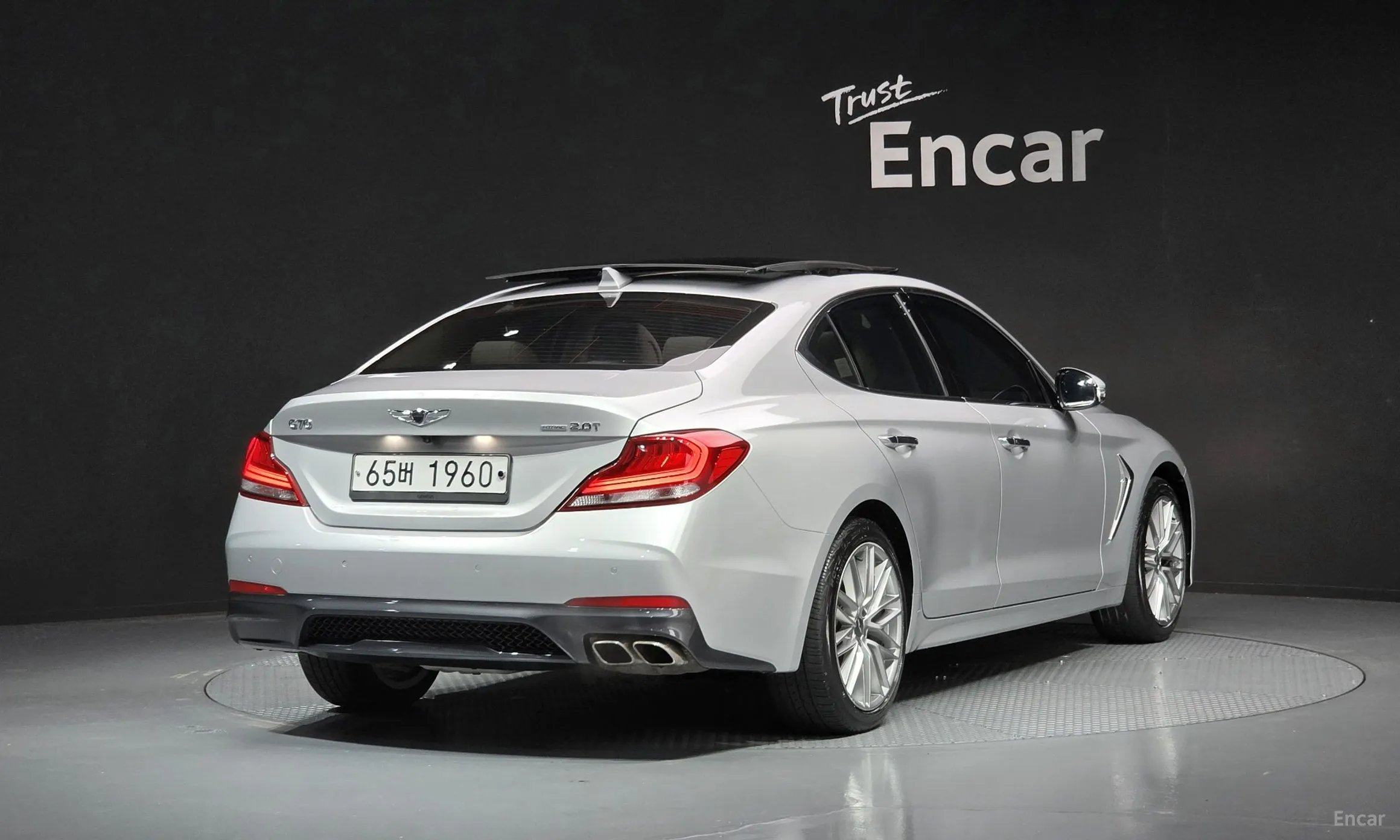 Genesis G70 превью 3