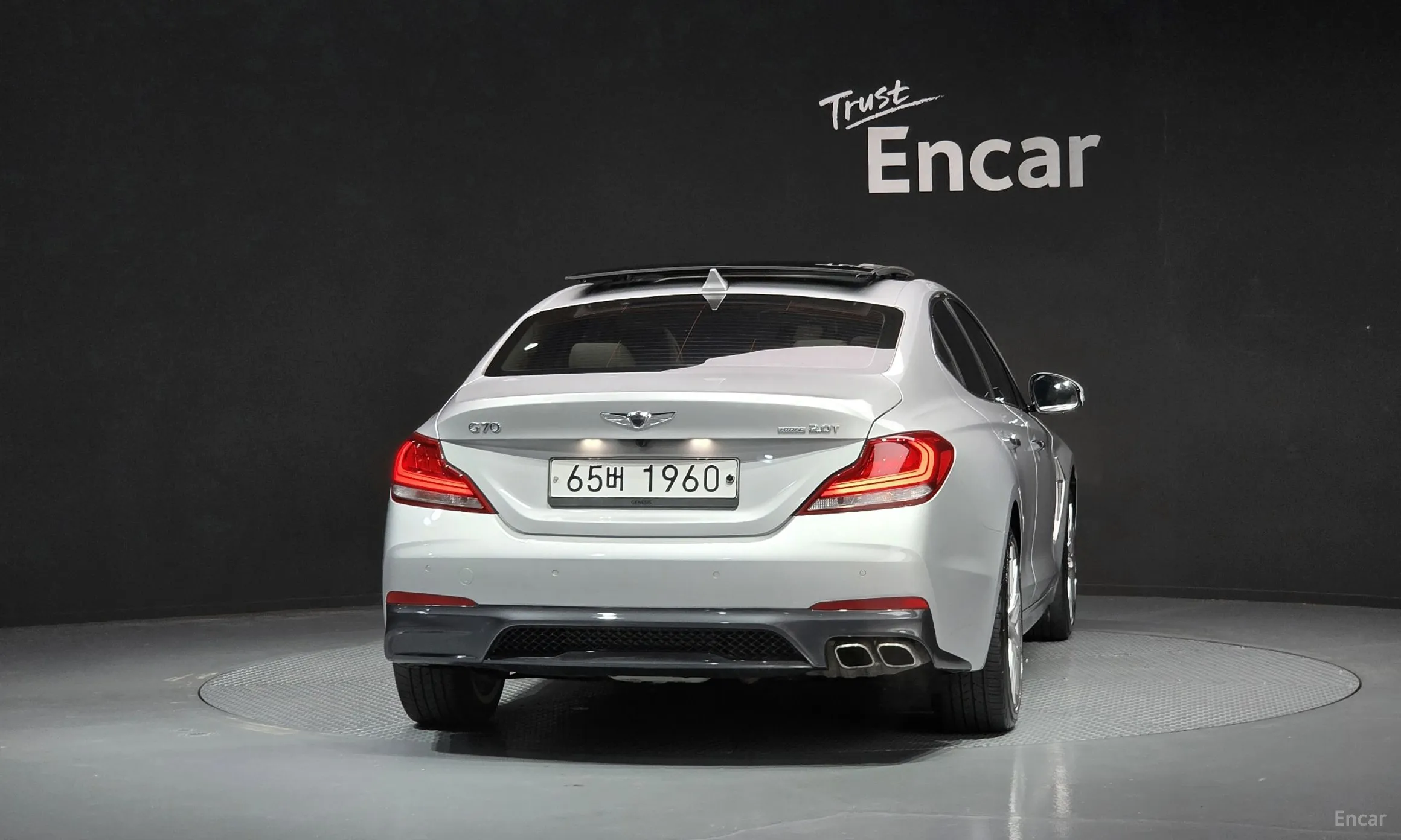 Genesis G70 превью 5