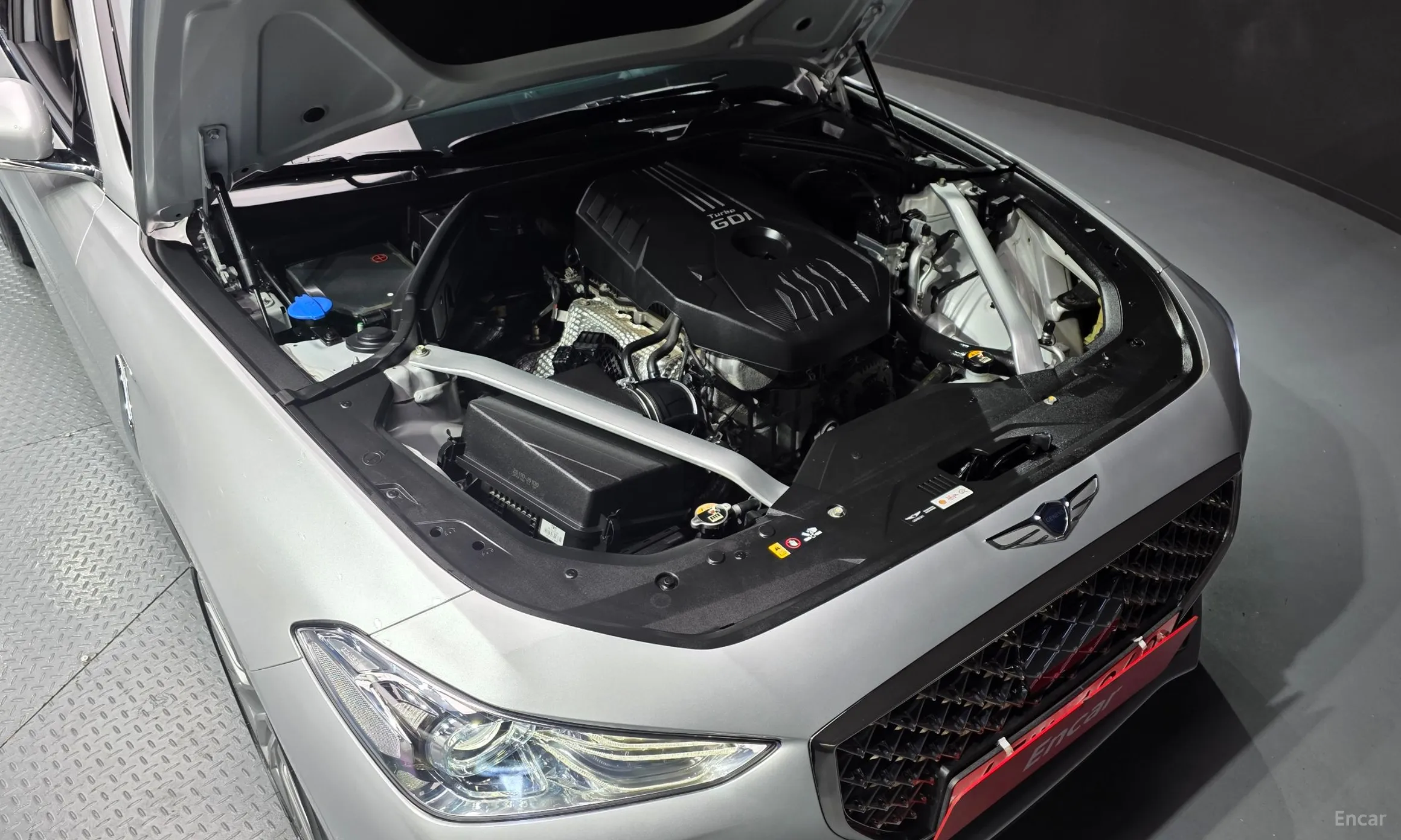Genesis G70 превью 6