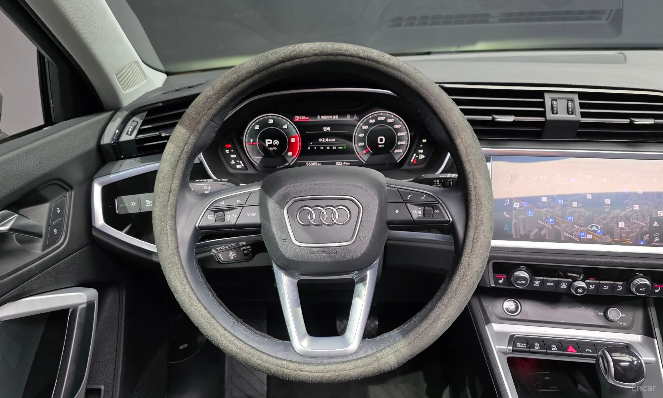 Audi Q3 (F3) превью 13