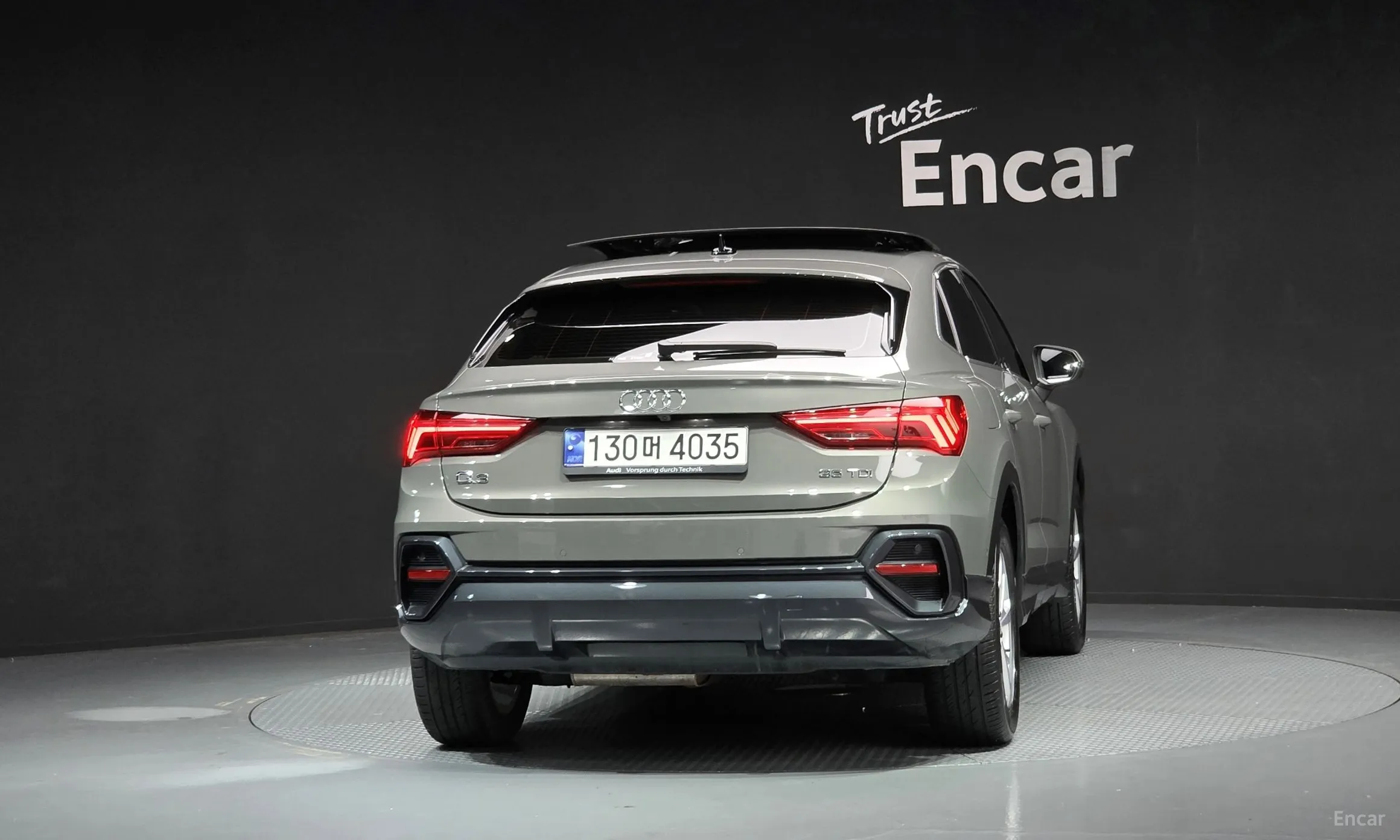 Audi Q3 (F3) превью 4