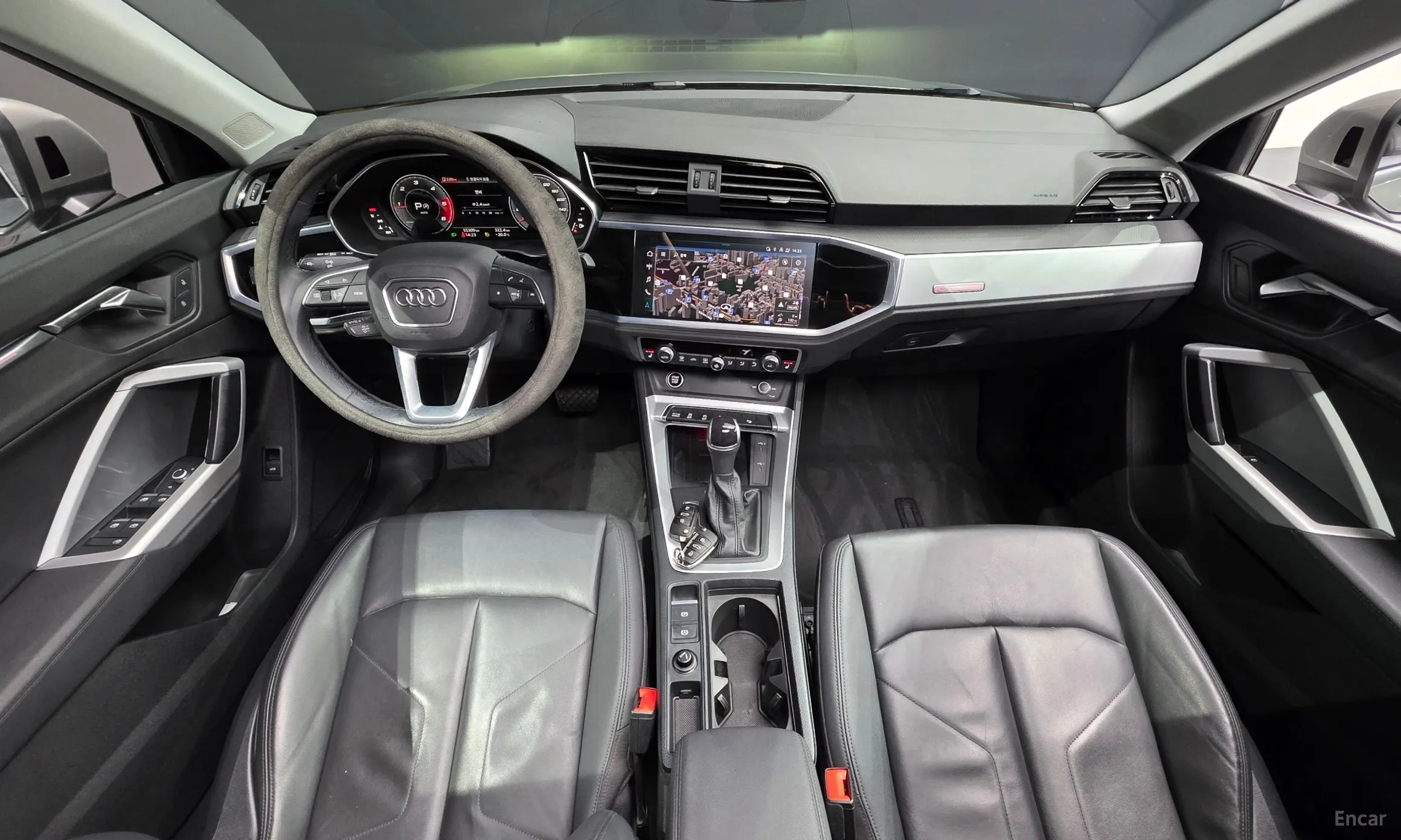 Audi Q3 (F3) превью 7