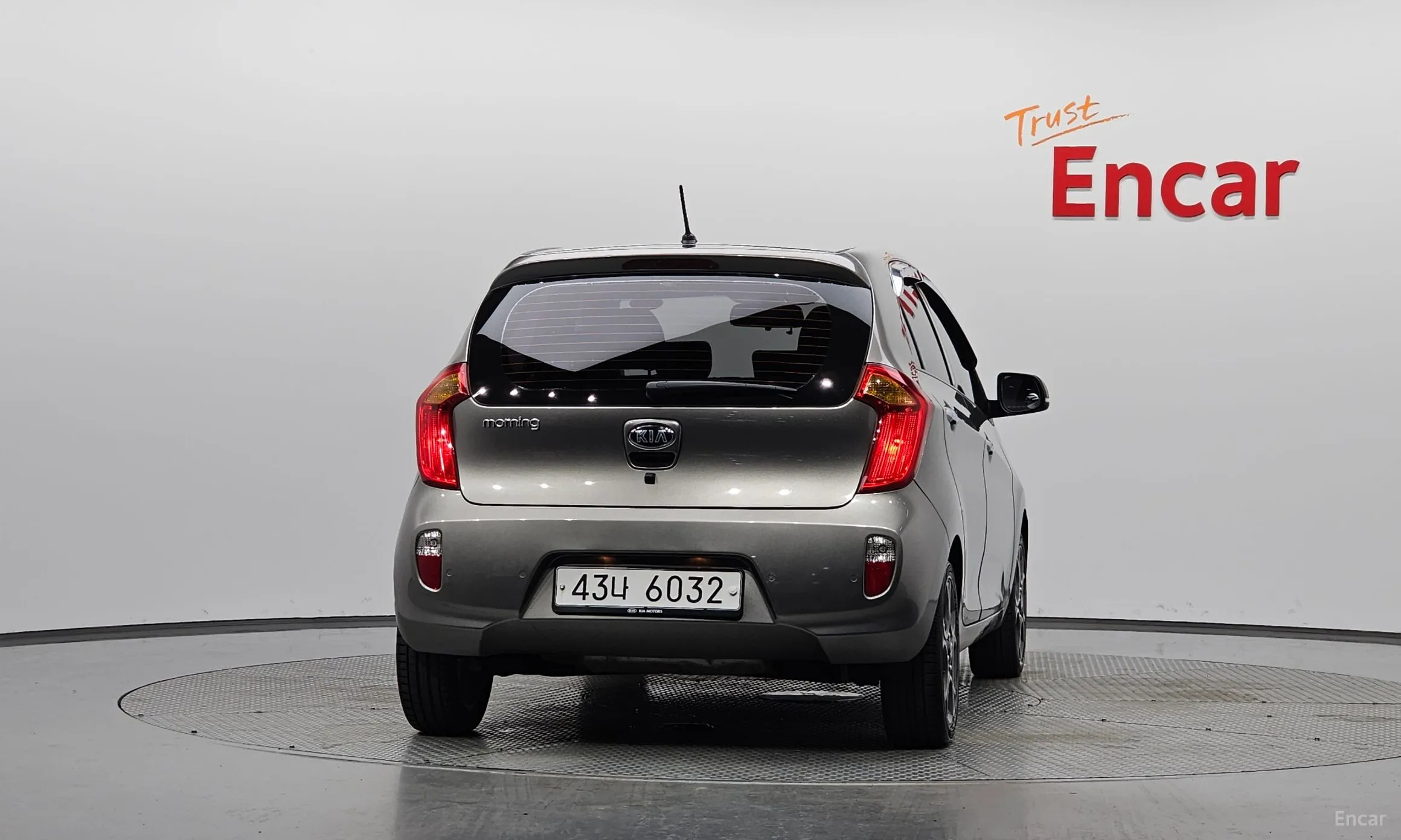Kia morning превью 4