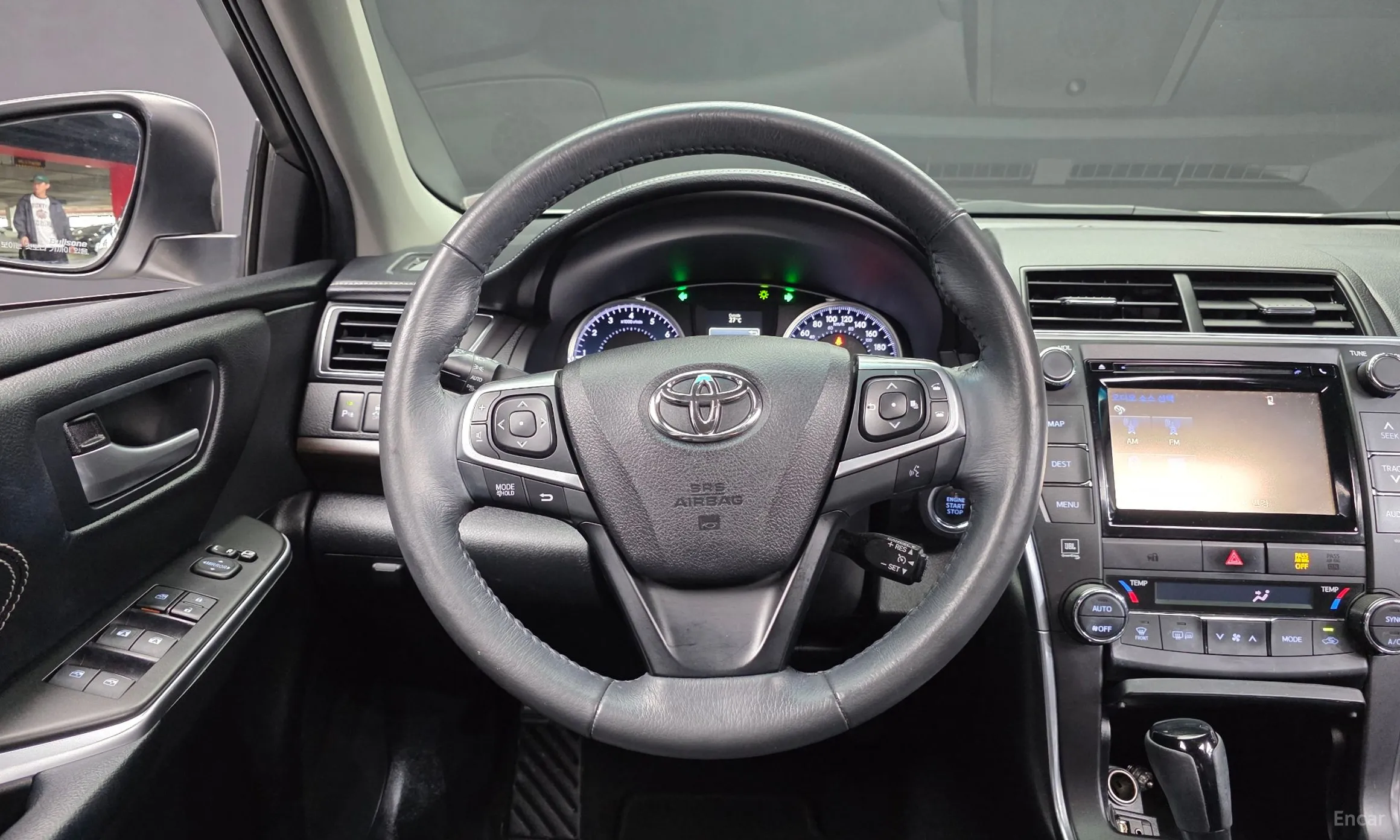 Toyota New Camry превью 12