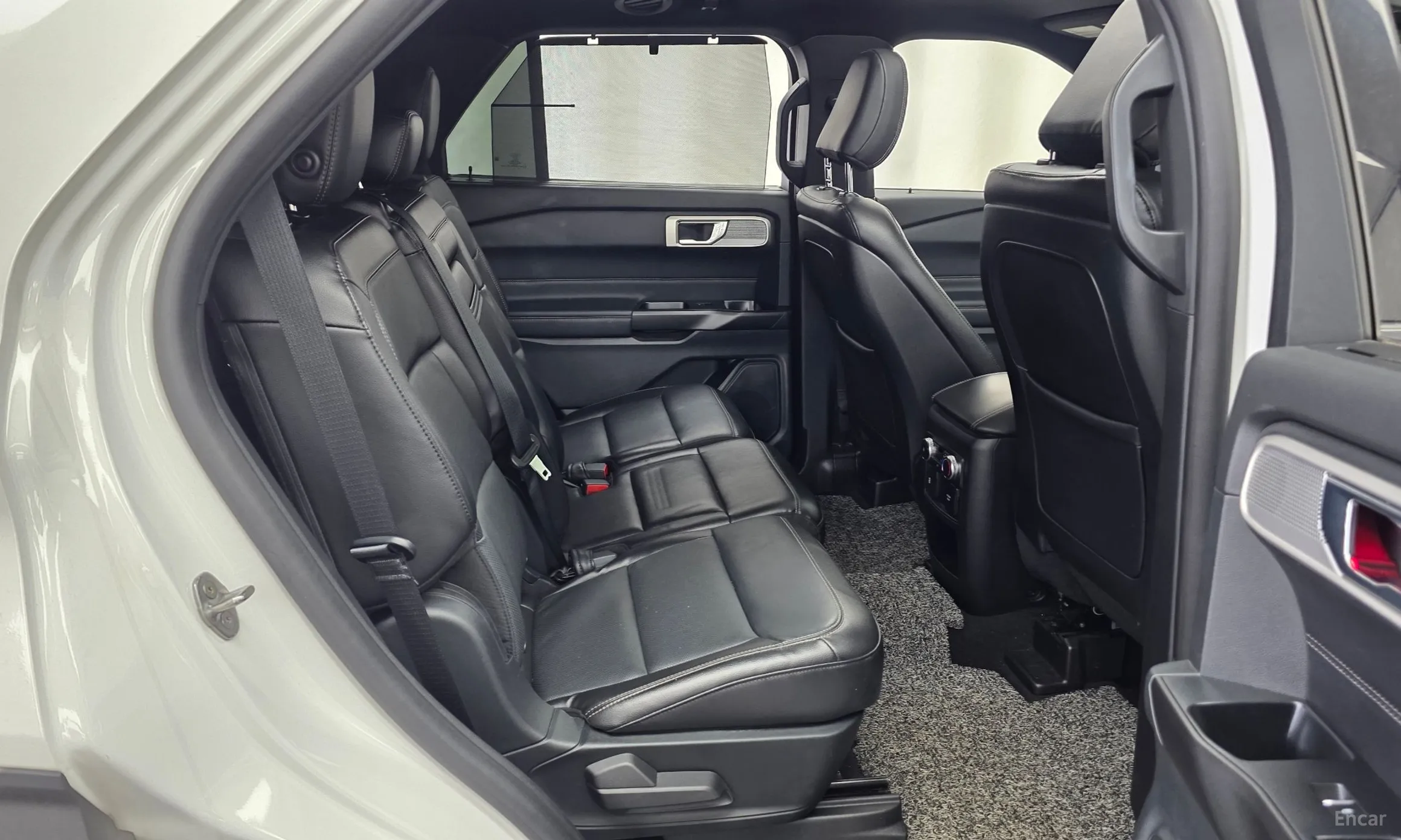 Ford Explorer 6th Generation превью 12