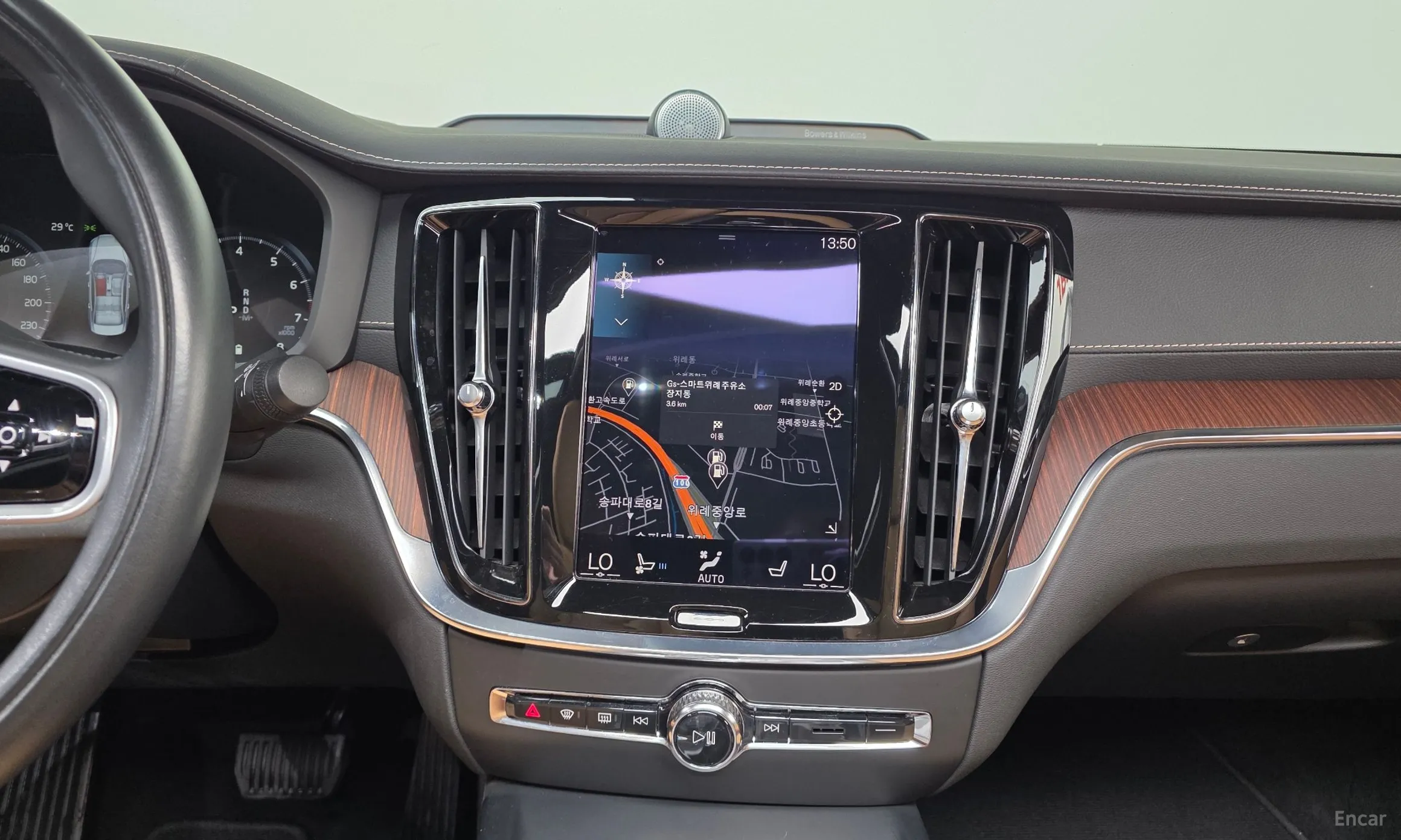Volvo S60 3rd Generation превью 14