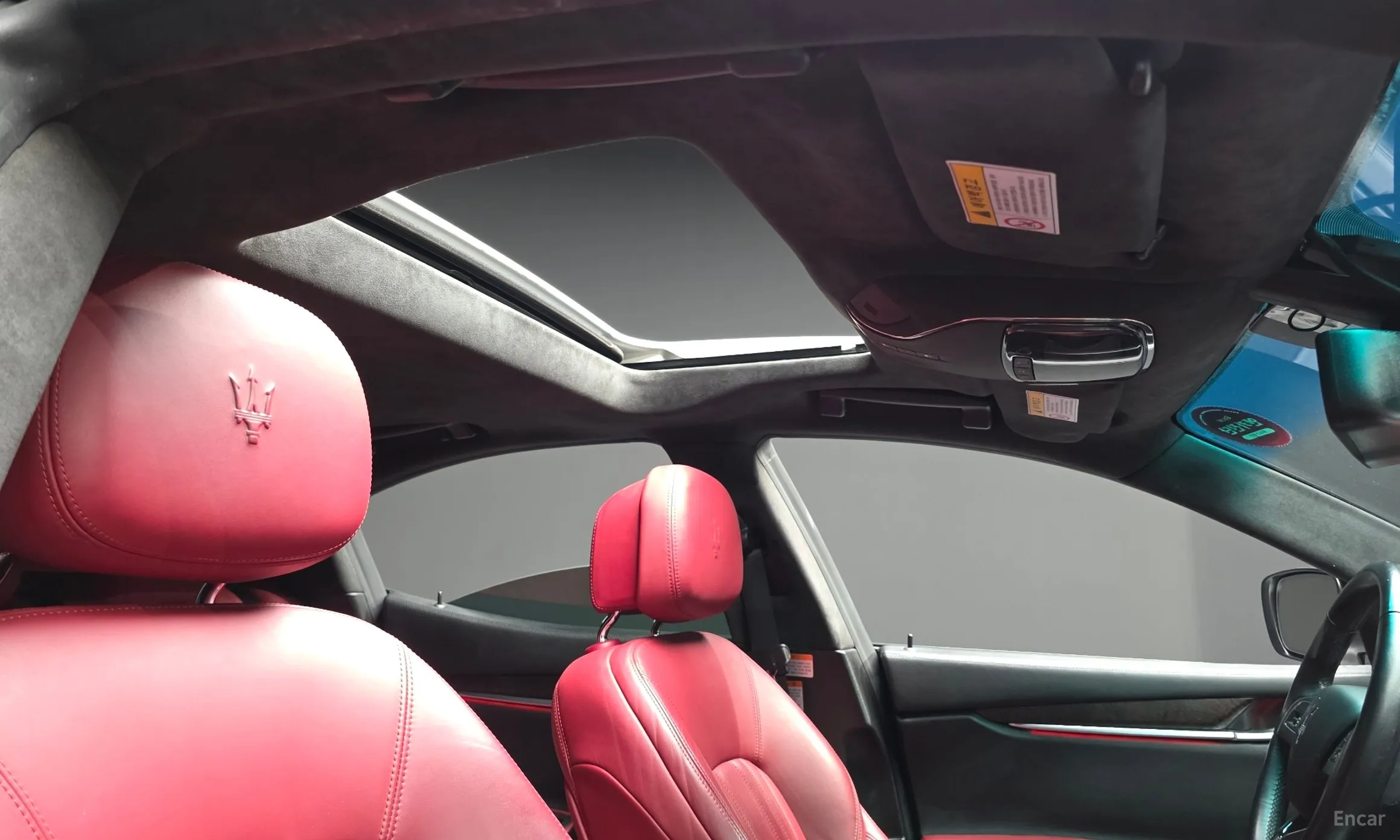 Maserati Ghibli превью 20