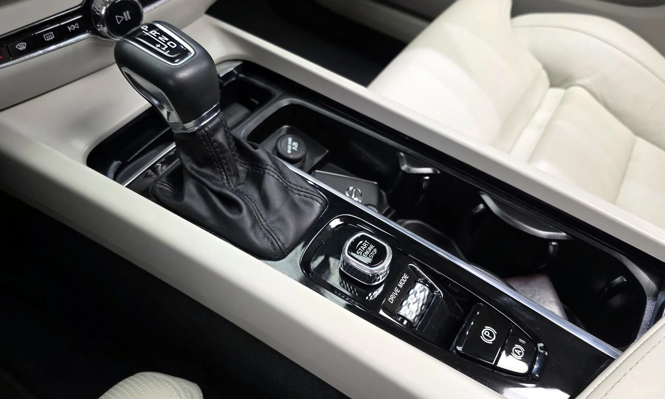 Volvo S60 3rd Generation превью 9