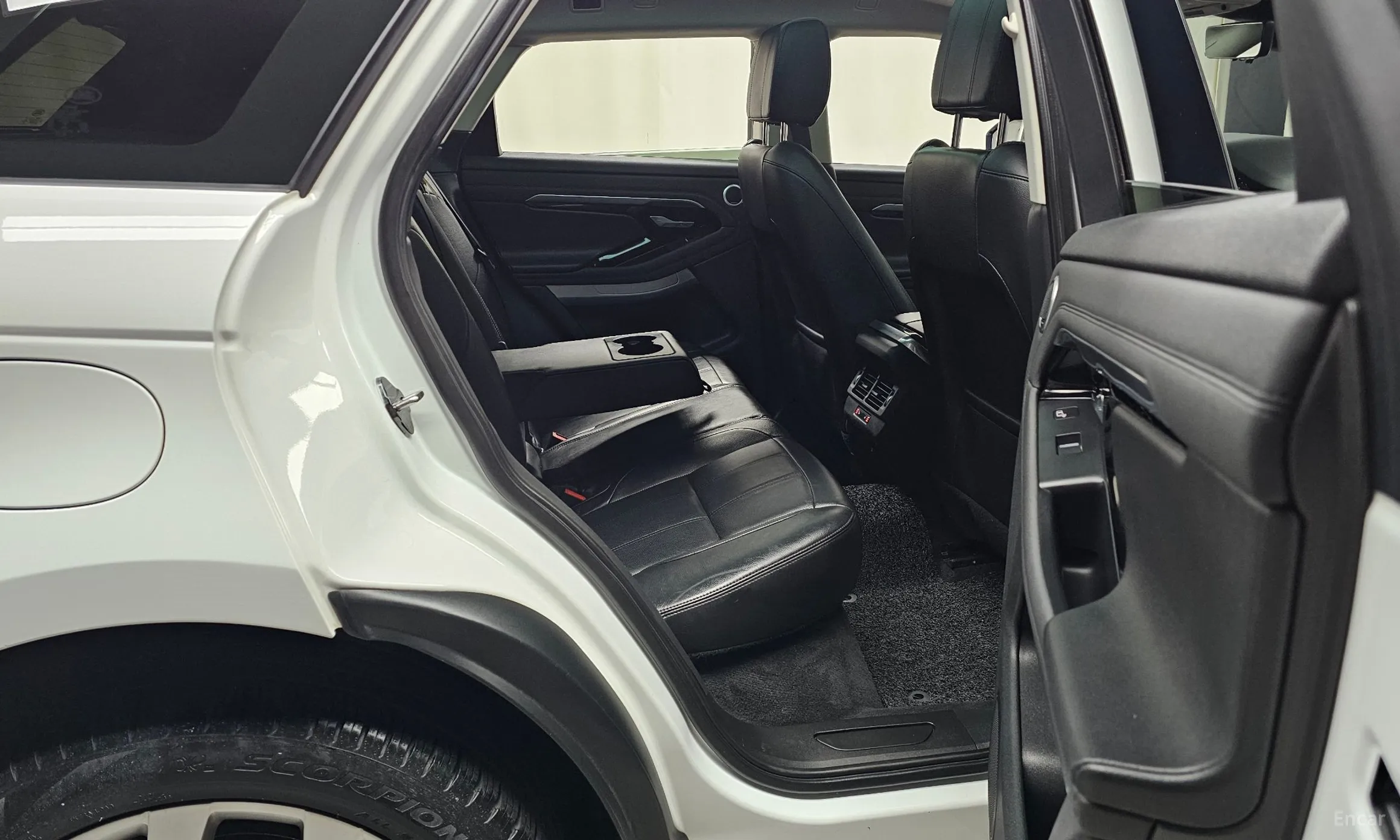 Land Rover Range Rover Evoque 2nd Generation превью 12