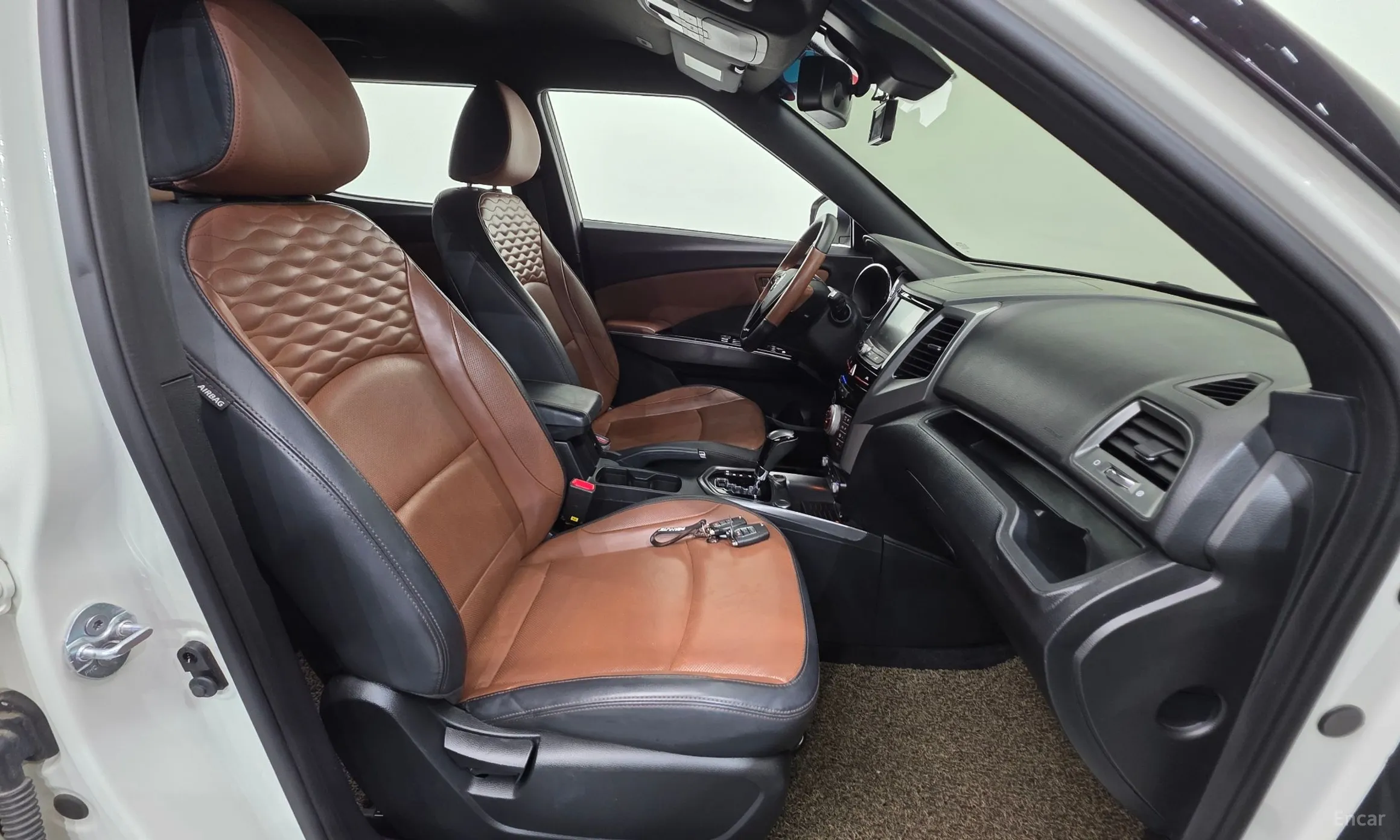 KG Mobility (SsangYong) Tivoli Armor превью 10