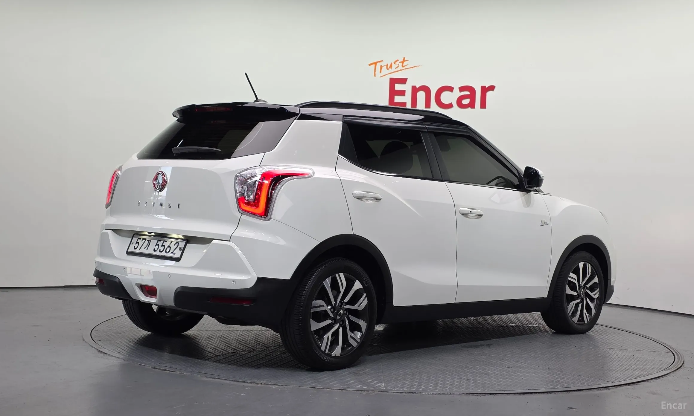KG Mobility (SsangYong) Tivoli Armor превью 2
