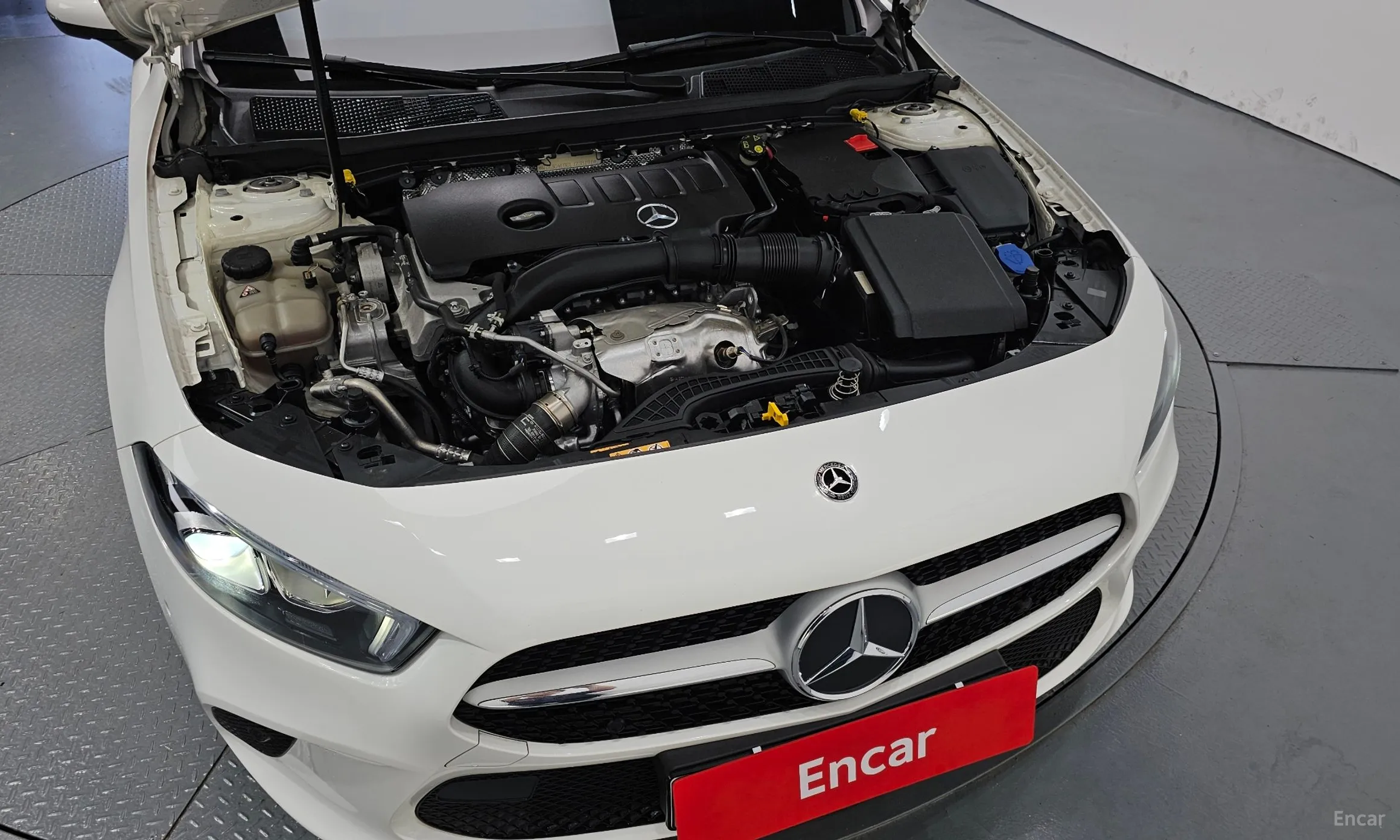 Mercedes Benz A-Class W177 превью 6